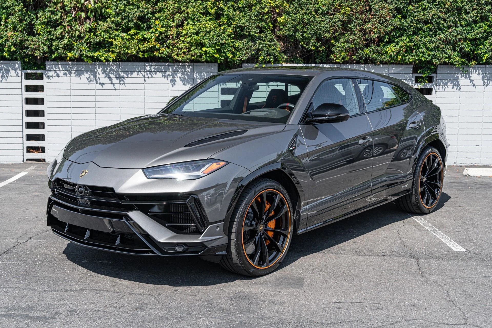 mph000_112952736_Used_2024_Lamborghini_Urus_S_1755026156_14c0a0ebba