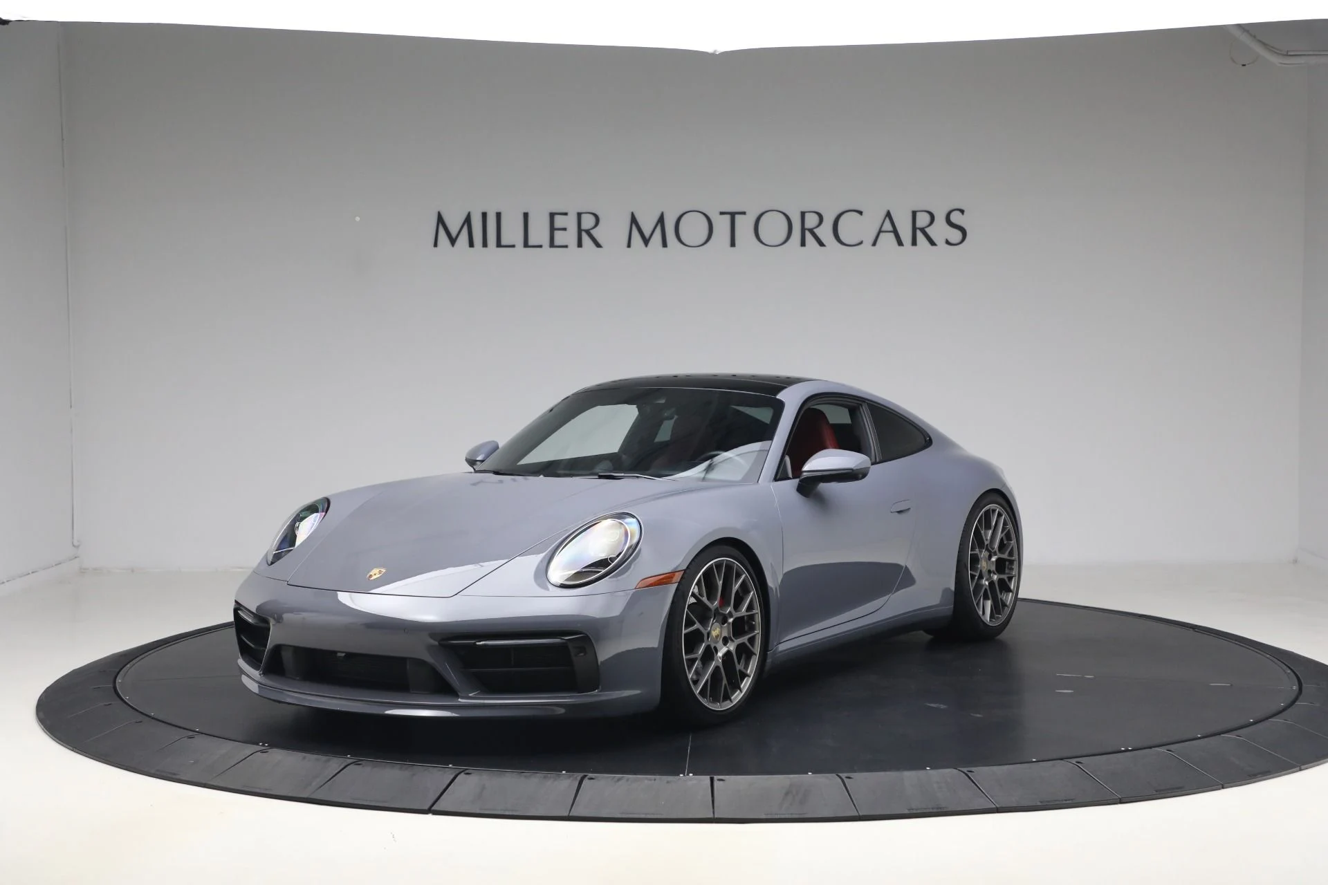 mph000_1138143792_Used_2021_Porsche_911_Carrera_S_1776709663_2159b65a4d