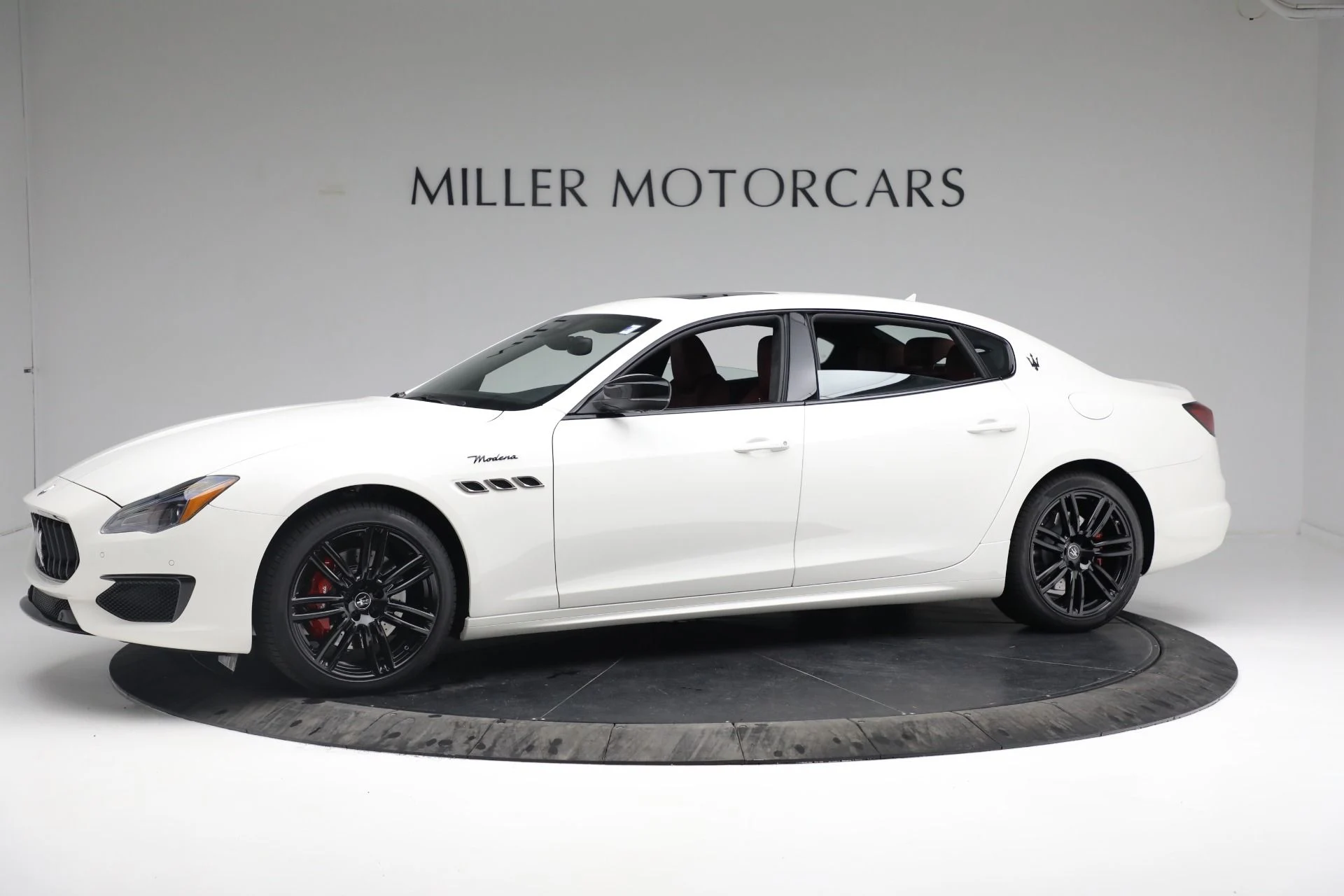 mph000_1145317615_Used_2022_Maserati_Quattroporte_Modena_Q4_1760624794_afd7709327