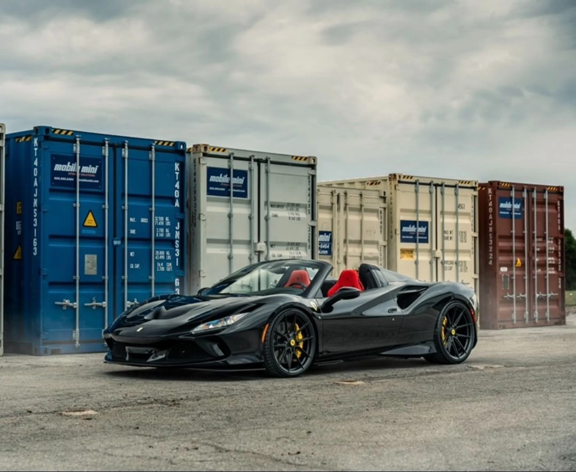 mph000_1162303656_Used_2023_Ferrari_F8_Spider_HUGE_430000_MSRP_Tasteful_Upgrades_Vossen_Wheels_1778769701_37297b97ed