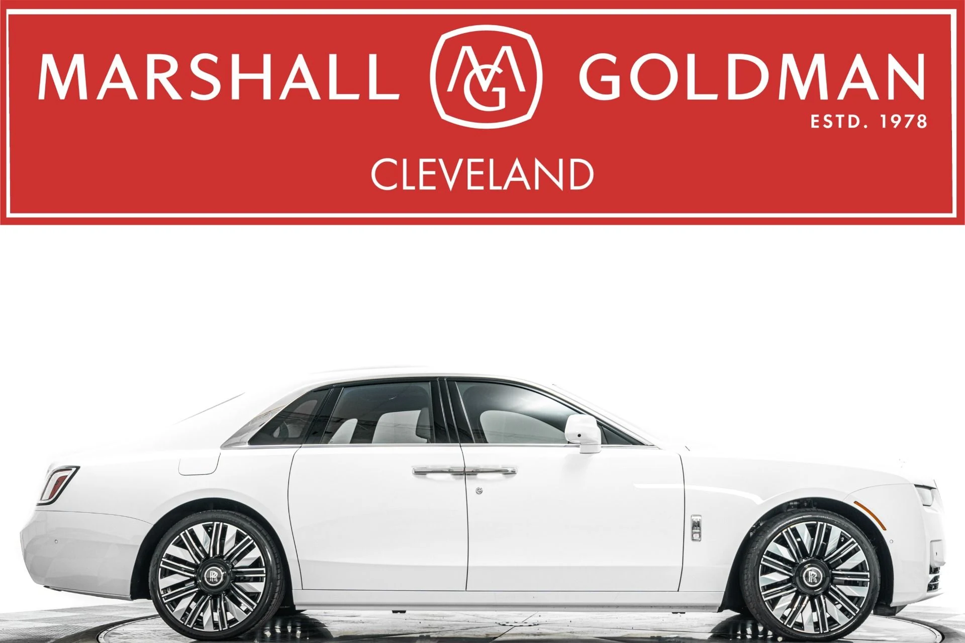 mph000_1182303542_Used_2026_Rolls_Royce_Ghost_Two_Tone_Interior_Low_Miles_1781640354_631ef0c146