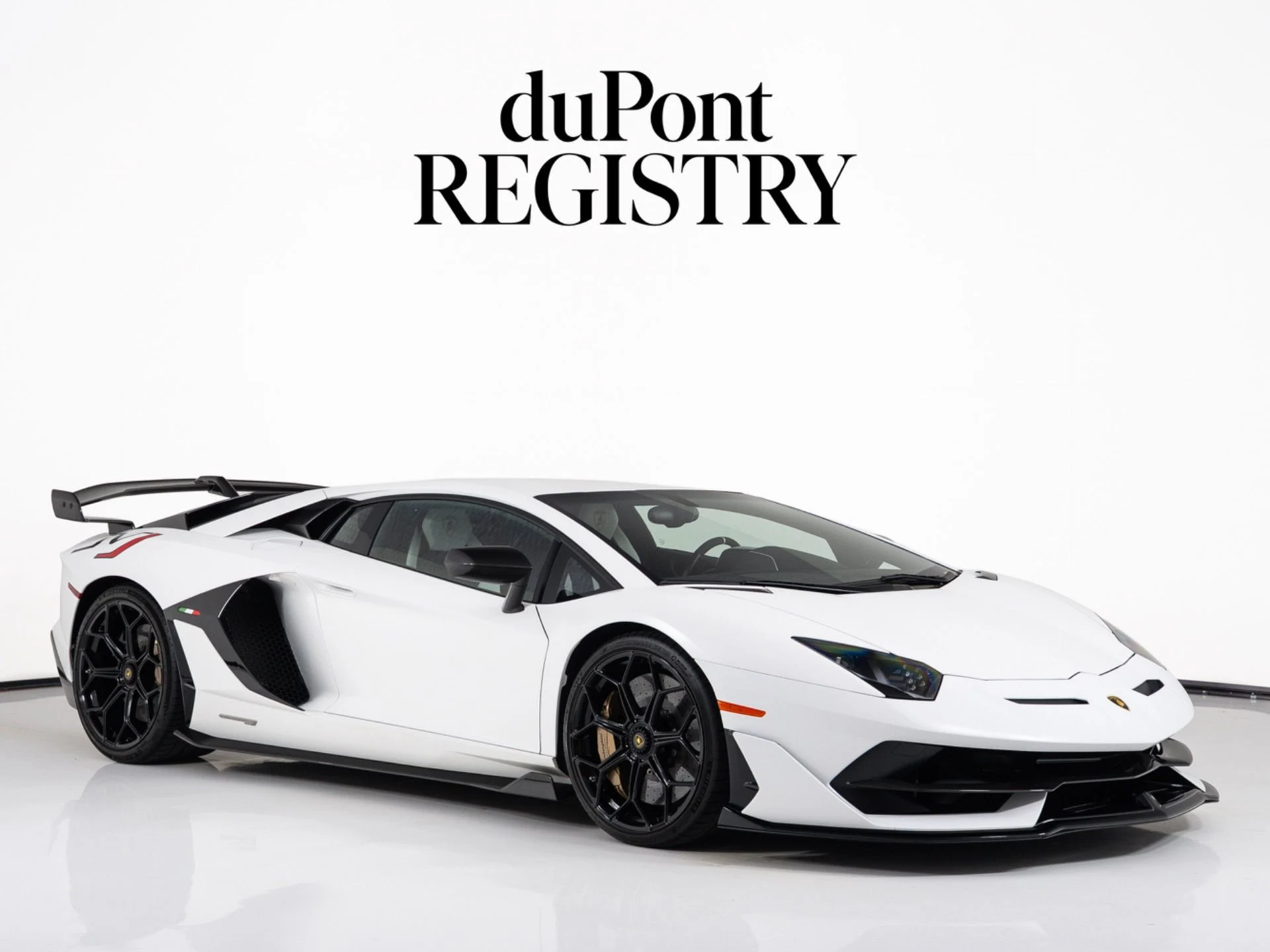 mph000_1236613153_Used_2019_Lamborghini_Aventador_SVJ_1782851530_9ed17190b4