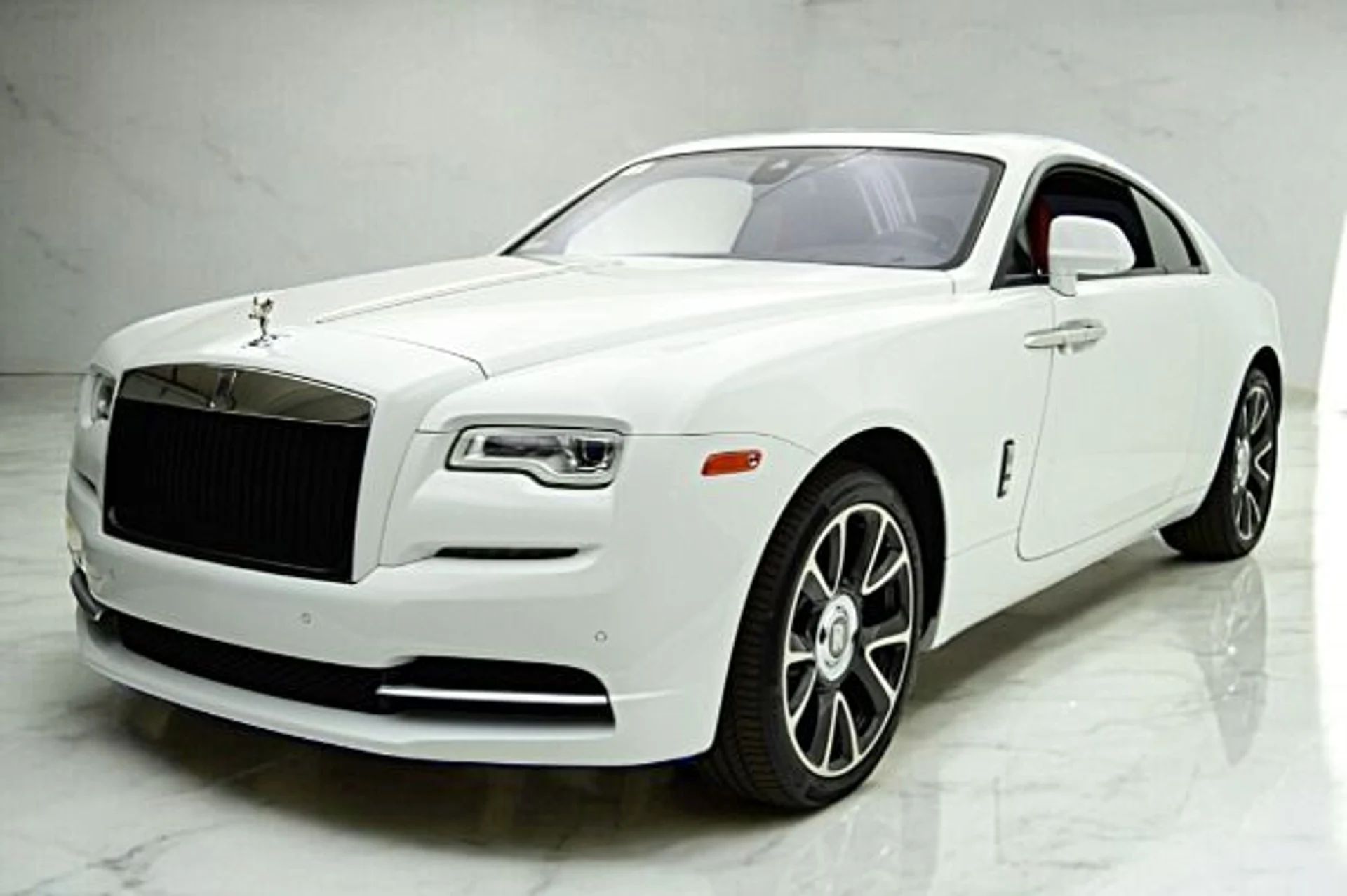 mph000_1247060567_Used_2018_Rolls_Royce_Wraith_f7afe628b6