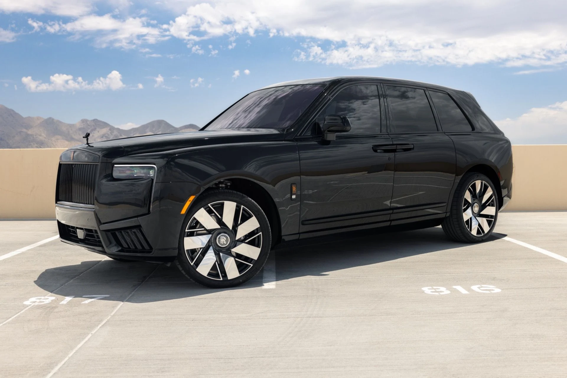 mph000_1261203172_Used_2026_Rolls_Royce_Cullinan_1782343213_9270968c77
