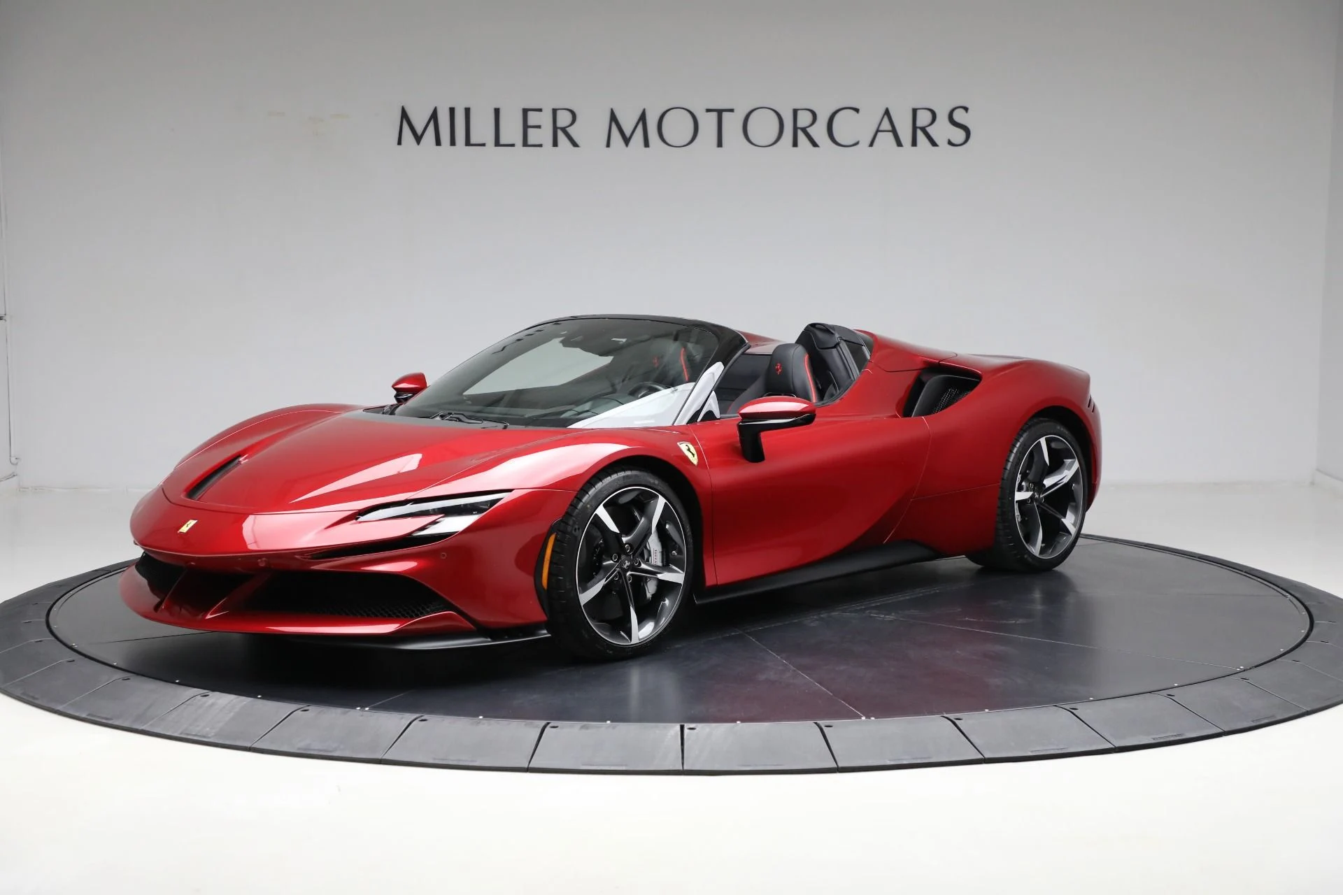 mph000_1277504598_Used_2024_Ferrari_SF_90_Spider_1737993446_afbe2955a2