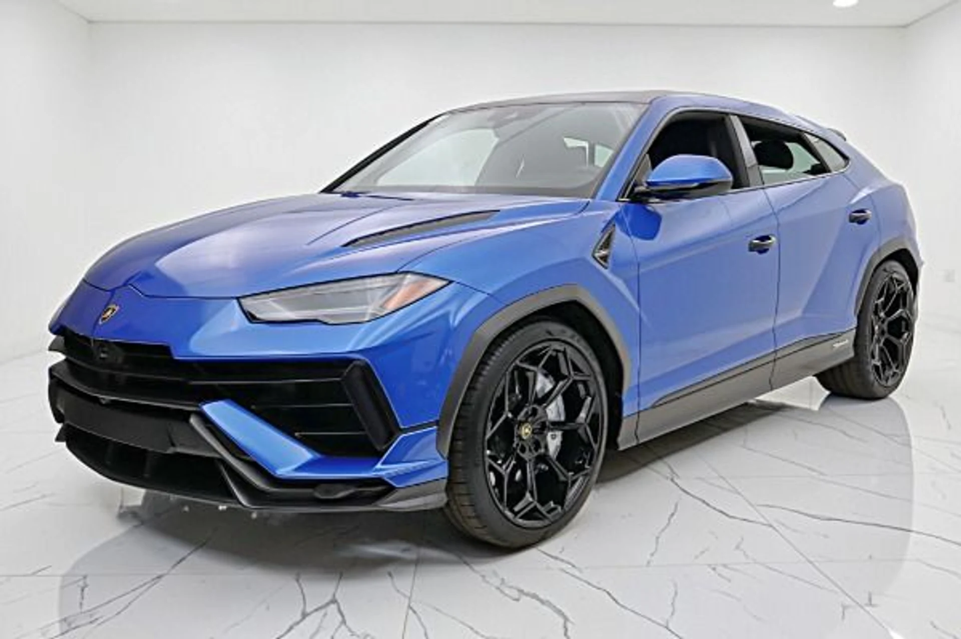 mph000_1277583776_Used_2024_Lamborghini_Urus_Performante_LEASE_OPTIONS_AVAILABLE_ecec8a4ffa