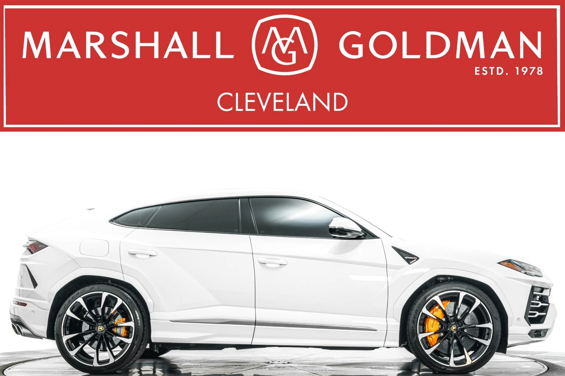 mph000_1307426981_Used_2022_Lamborghini_Urus_1778007764_91b3972401