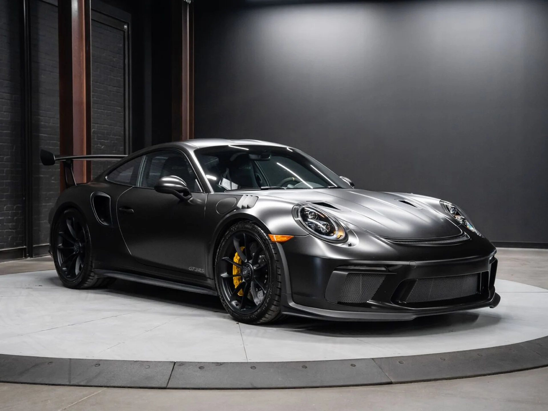 mph000_132664424_porsche_911_2019_8f33b7dabe