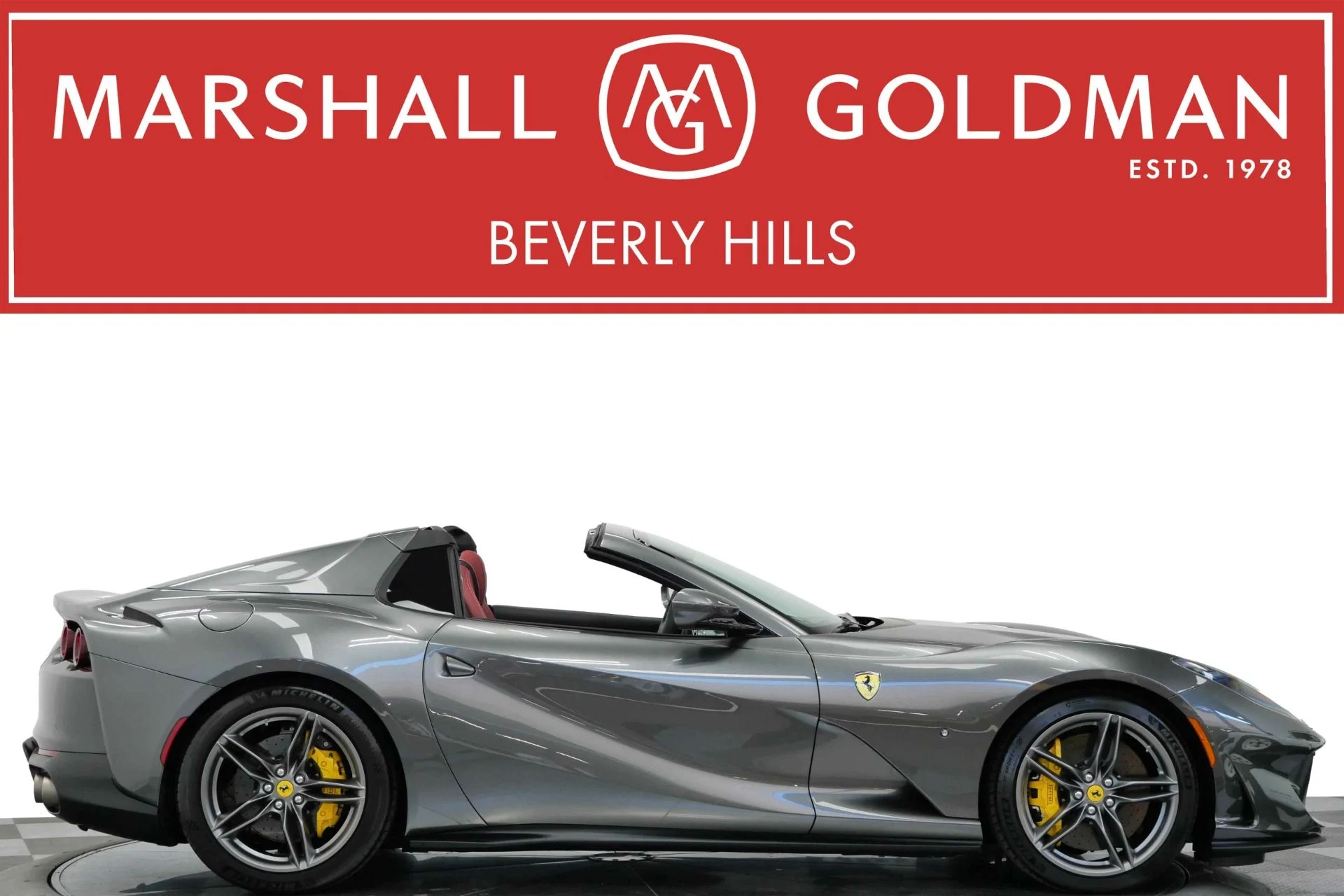 mph000_1338776452_Used_2021_Ferrari_812_GTS_Very_Low_Miles_Classic_Colors_Suspension_Lifter_1788450989_2423da8fde