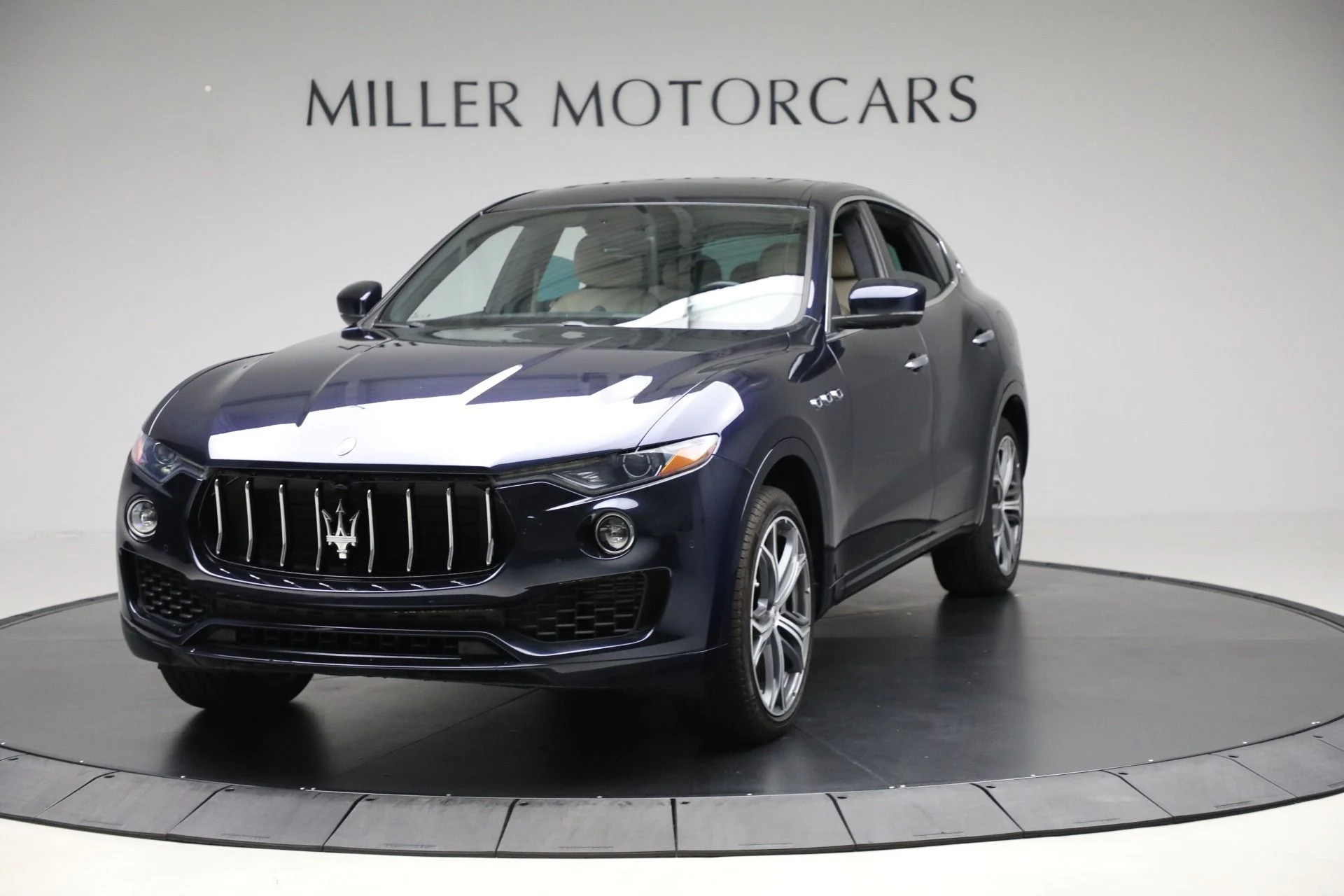 mph000_1396623358_Used_2019_Maserati_Levante_1763071914_95b10e0f0e