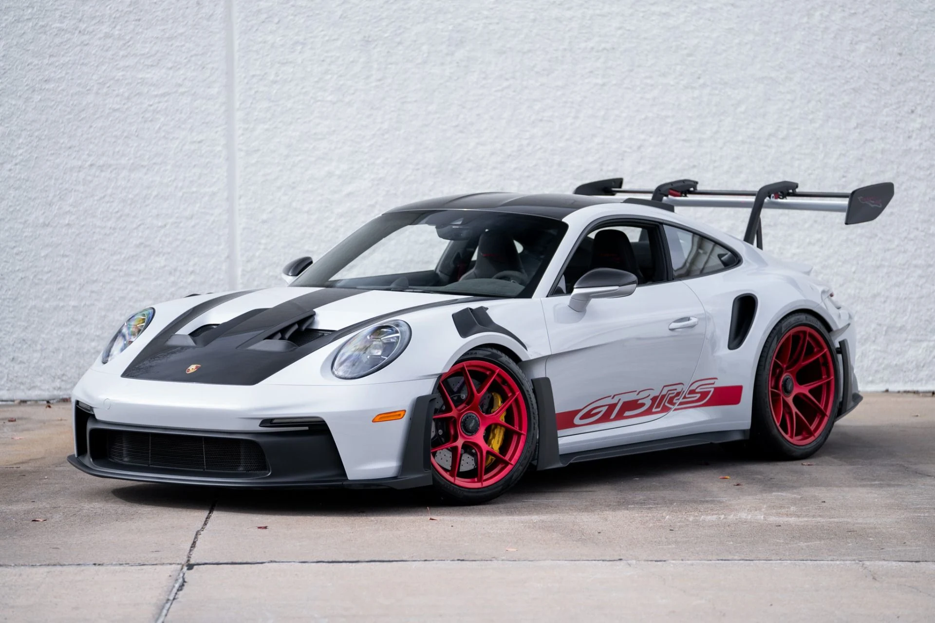 mph000_1420735996_Used_2025_Porsche_911_GT_3_RS_1766778269_fe7d3546f0