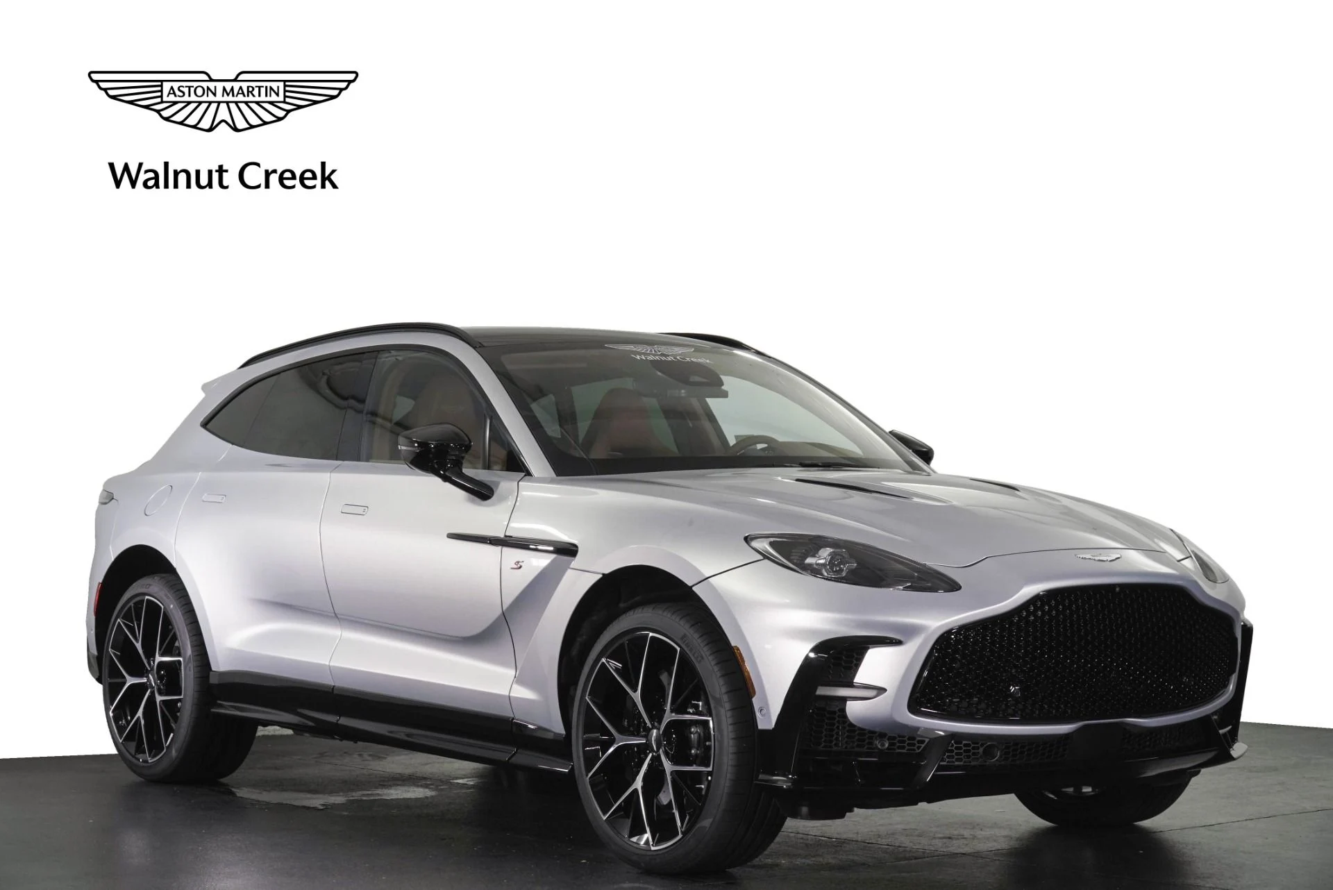 mph000_1427387781_New_2026_Aston_Martin_DBX_S_1790626761_22133edae1