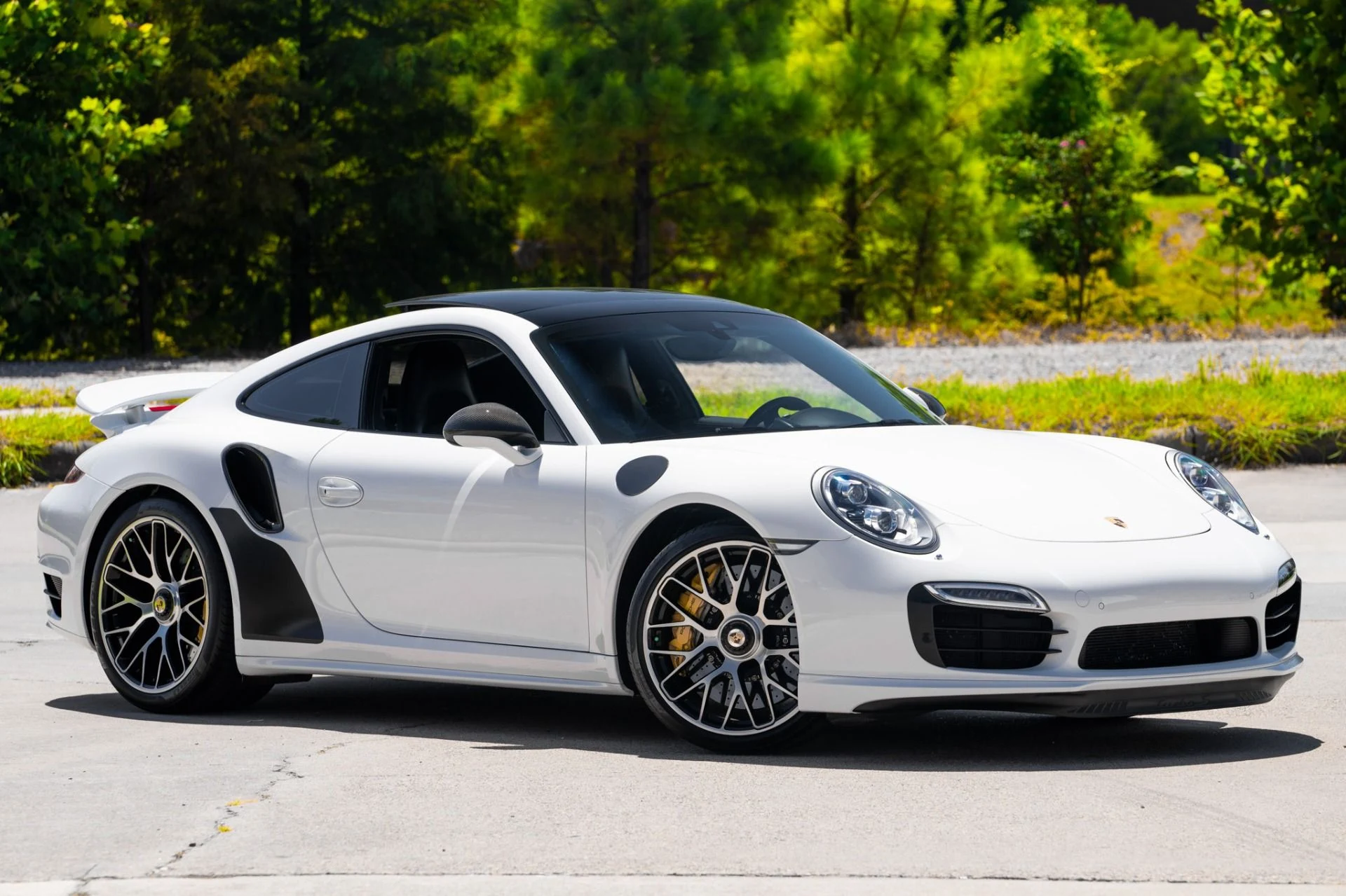 mph000_1430837427_Used_2016_Porsche_911_Turbo_S_1757446921_424fb0cfc9