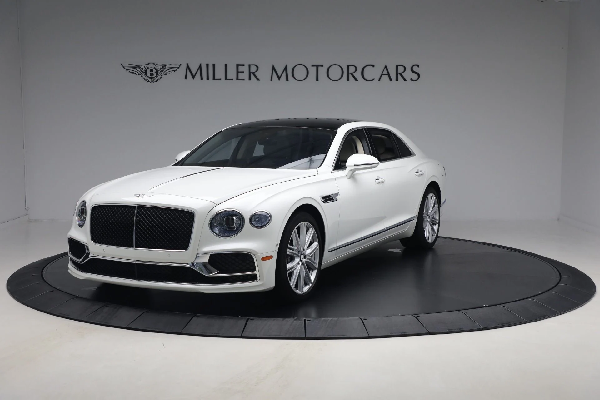 mph000_1434043980_Used_2024_Bentley_Flying_Spur_Hybrid_181d48180b
