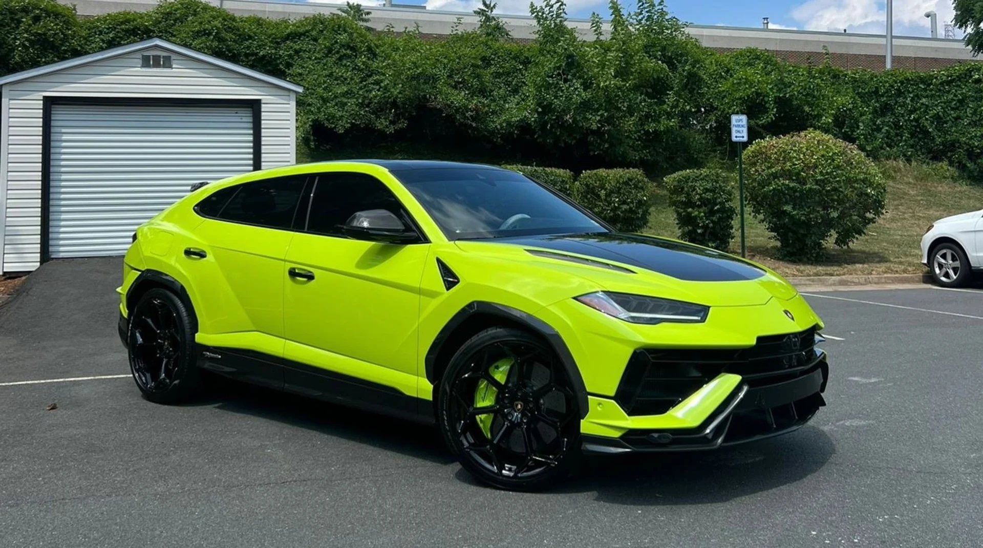 mph000_1453111676_Used_2024_Lamborghini_Urus_Performante_1753737995_631699a4d7