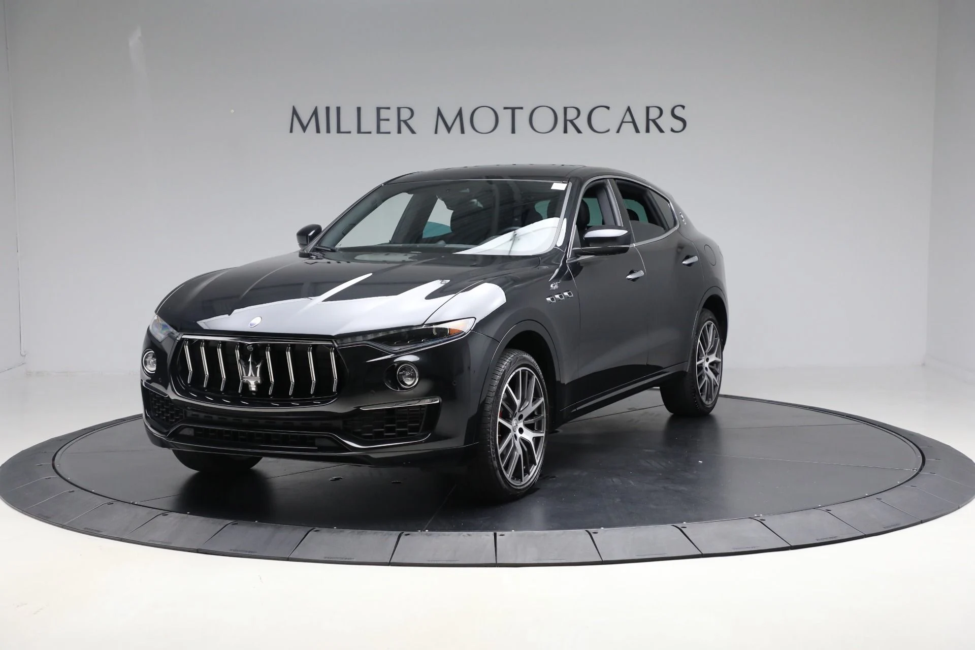mph000_1455565591_Used_2022_Maserati_Levante_GT_1762792988_b72fb9c3c6