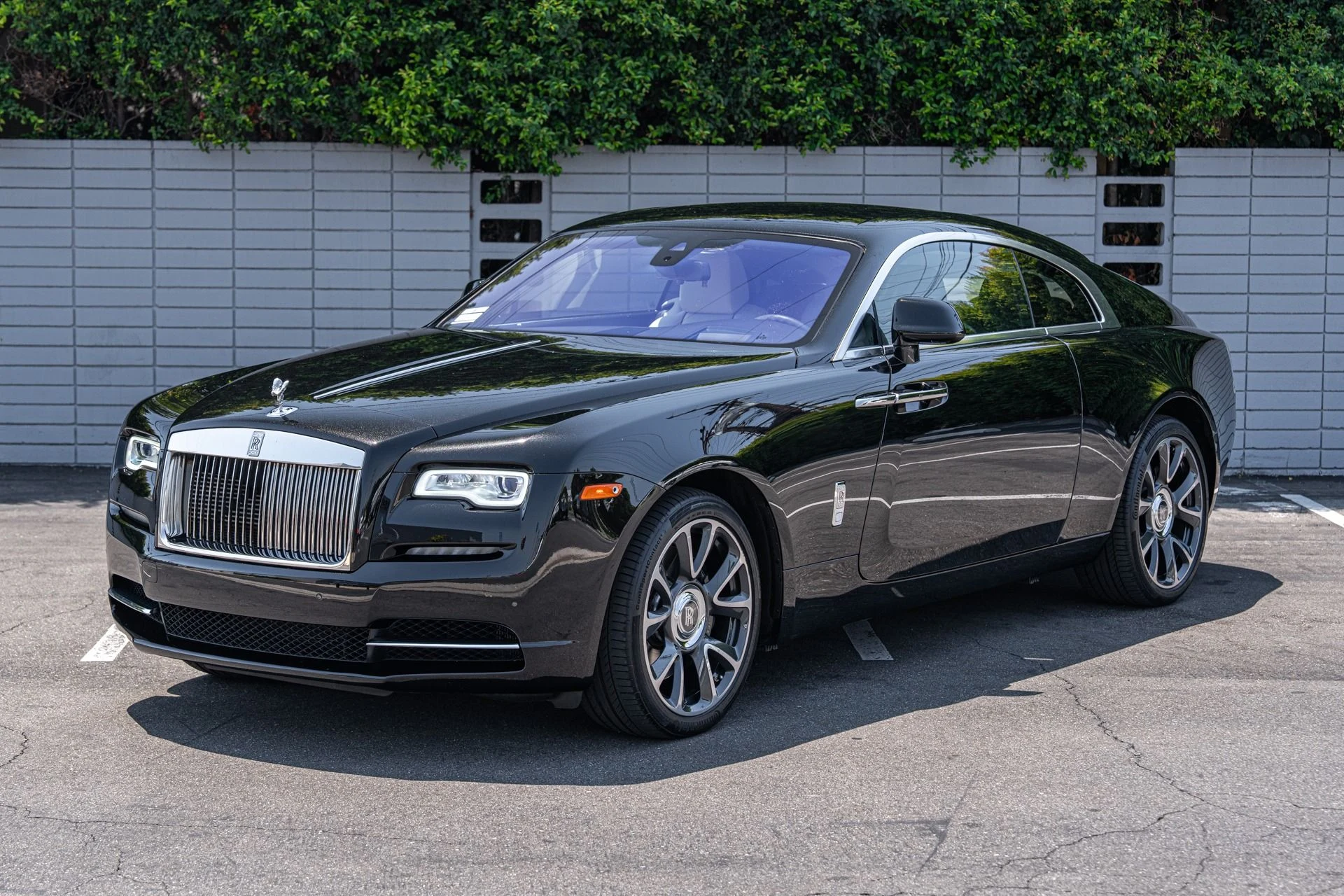 mph000_1459878323_Used_2018_Rolls_Royce_Wraith_1752607016_ba0faa06d0