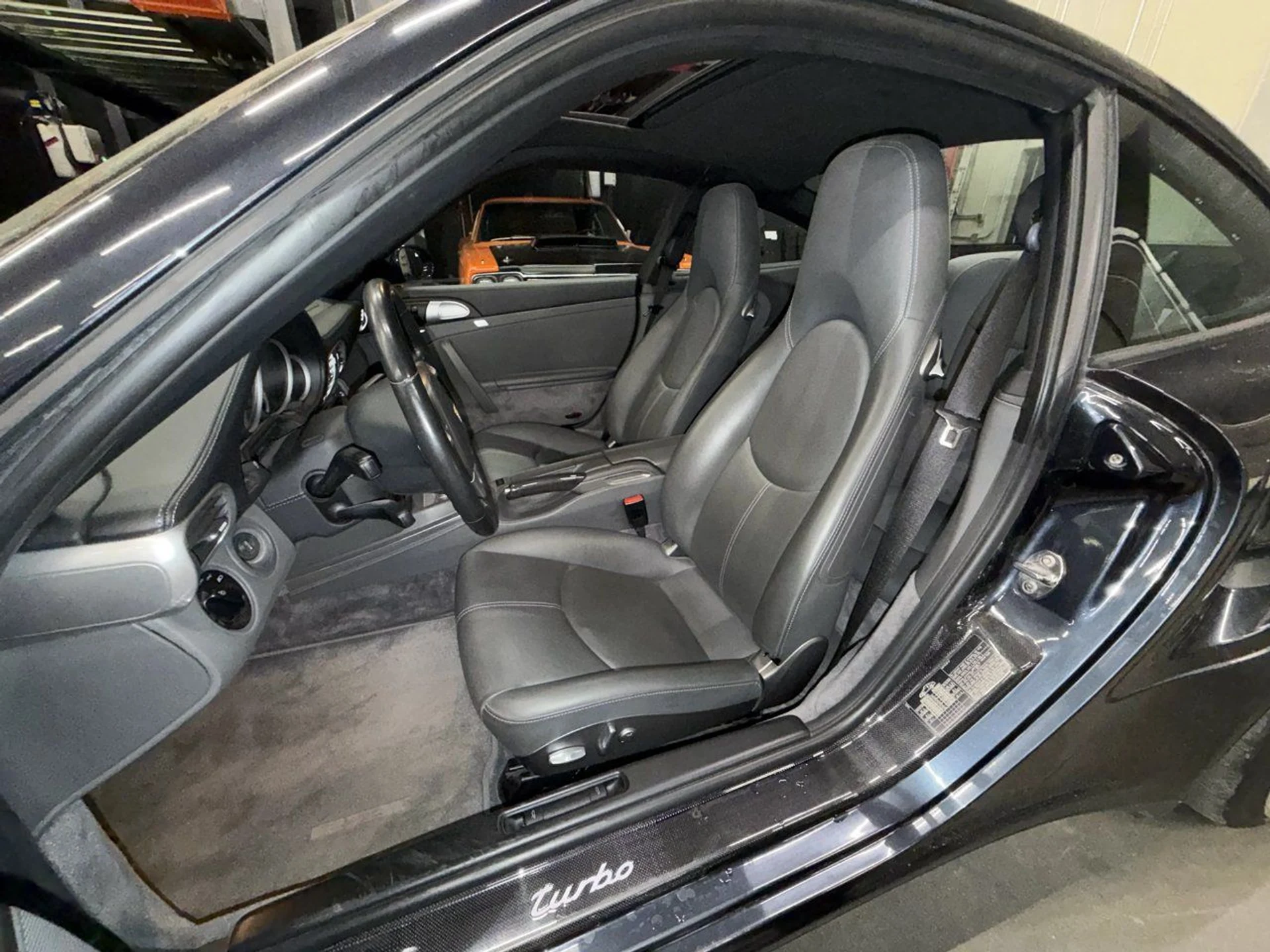 mph000_1474602258_porsche_911_2007_0b402eb2e1