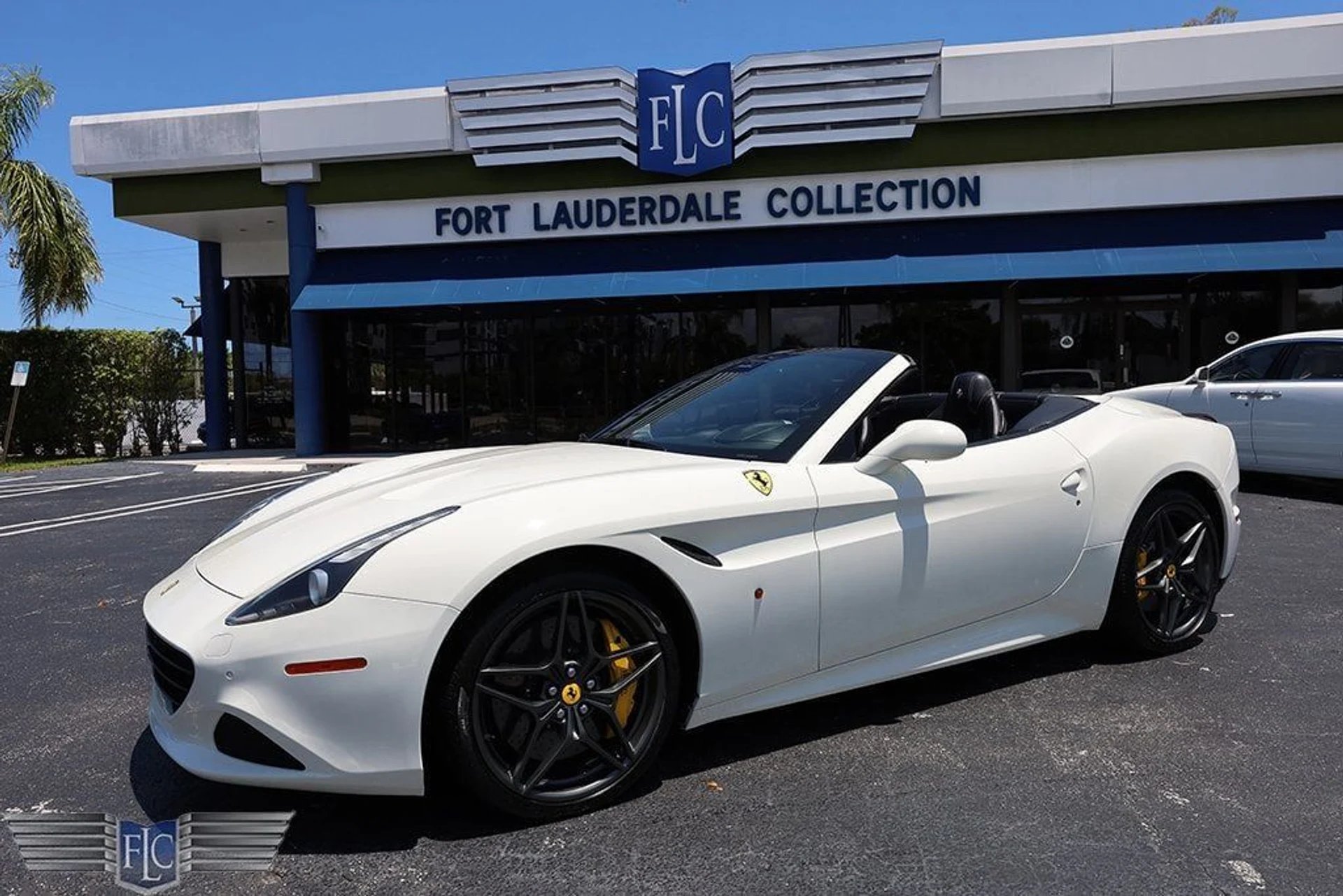 mph000_1482685100_used_2015_ferrari_california_t2drconvertible_6305_23020099_1_1024_0bcebcef46