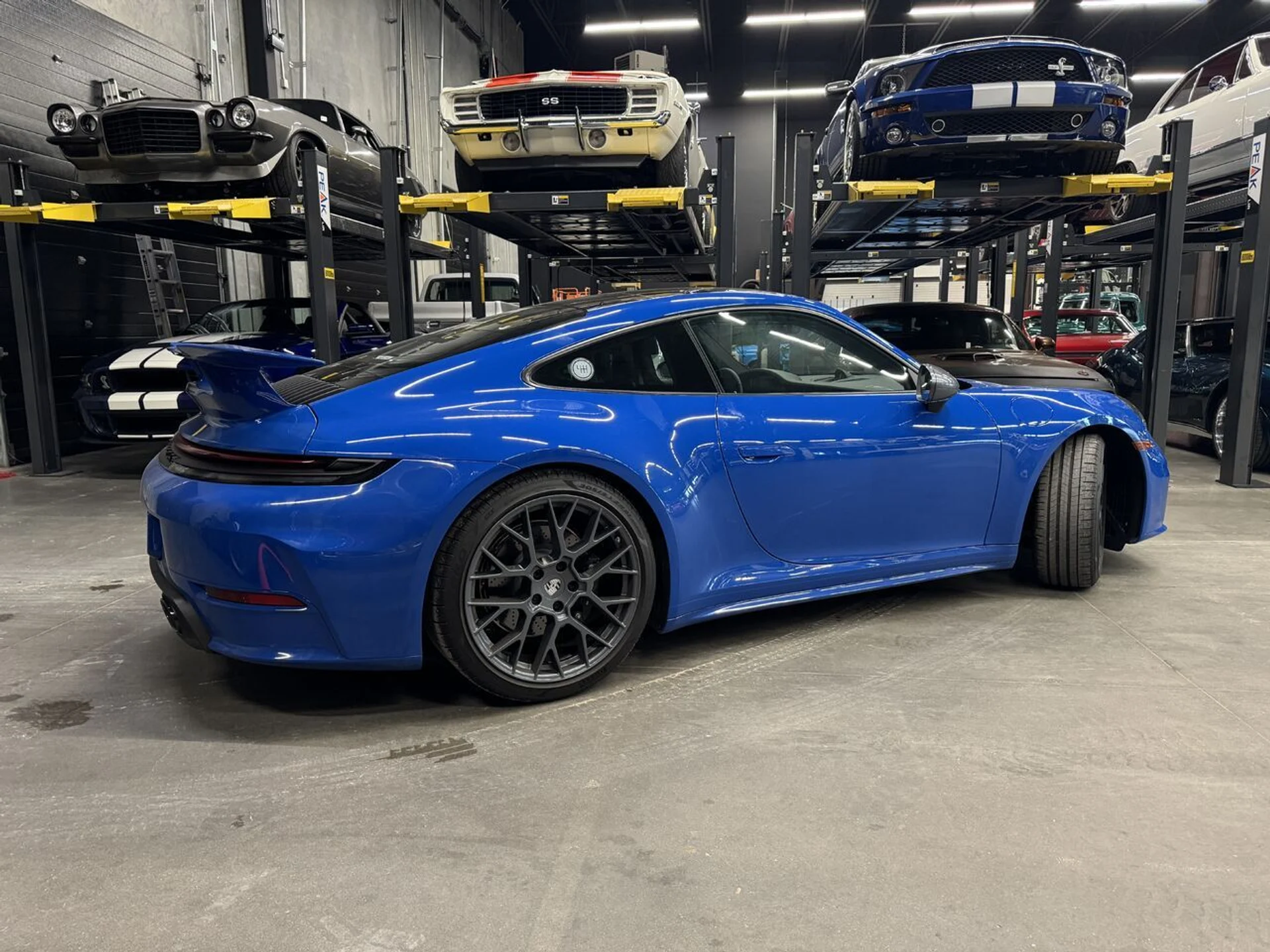 mph000_1516934085_porsche_911_2025_dd23c7686b