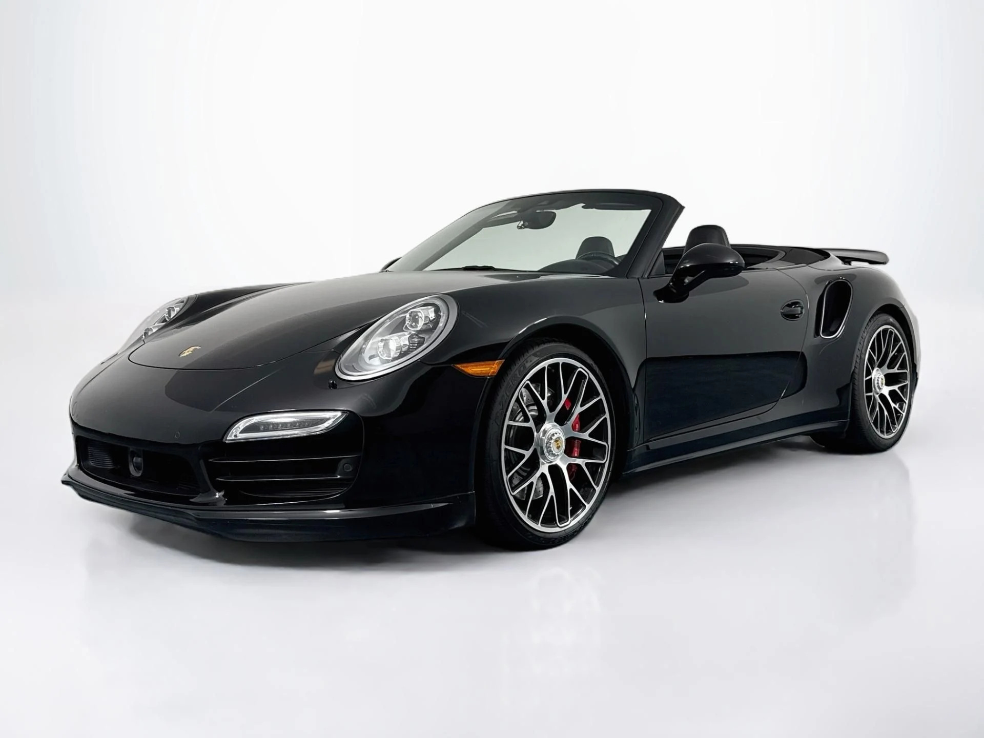 mph000_1527229010_Used_2015_Porsche_911_Turbo_1792520582_8bc2380baa