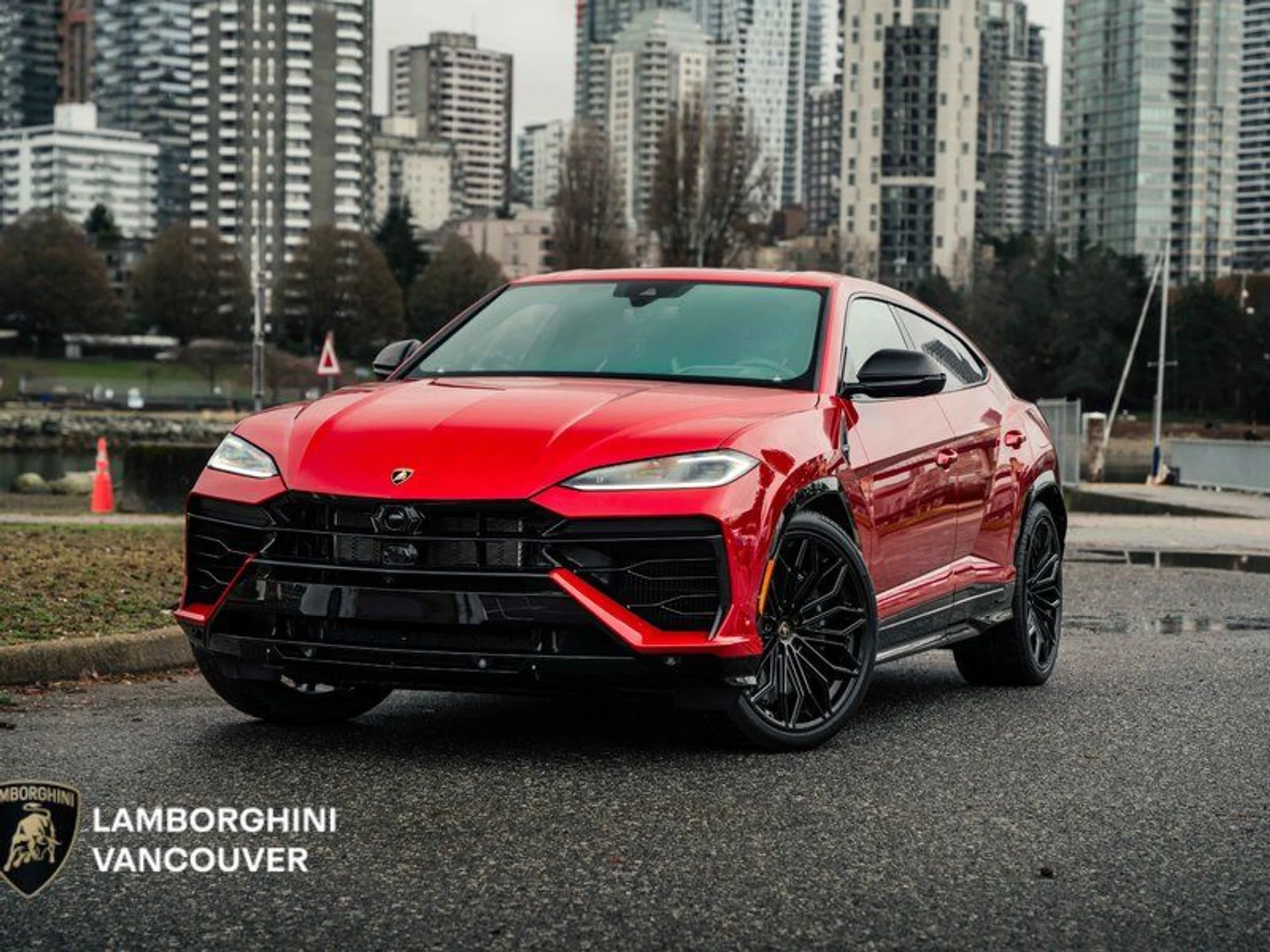 mph000_1530305276_38887416_03324_2026_lamborghini_urus_001_9d78e5b8e6