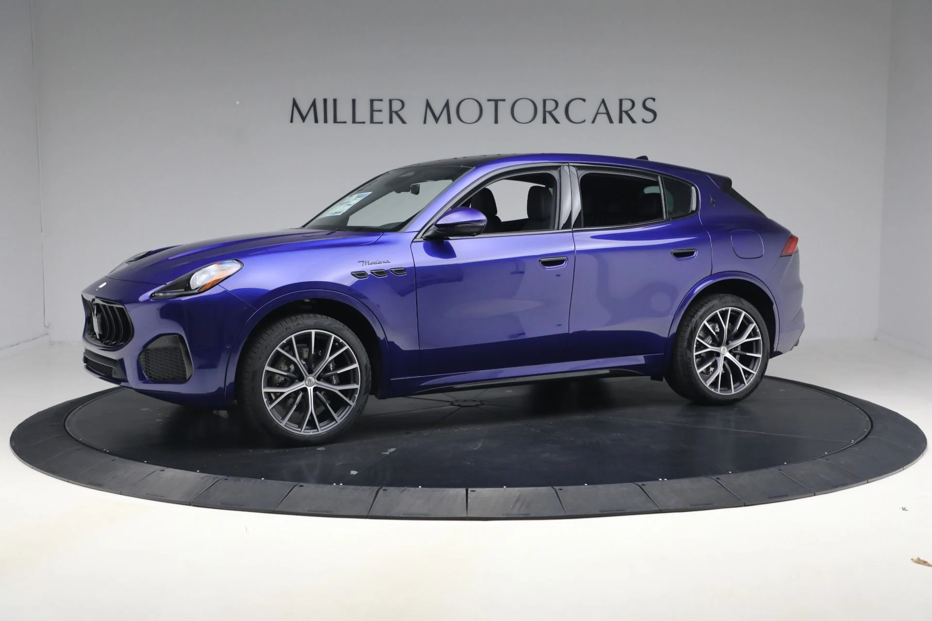 mph000_1531198468_New_2026_Maserati_Grecale_Modena_V6_1775583456_52f85ebe83