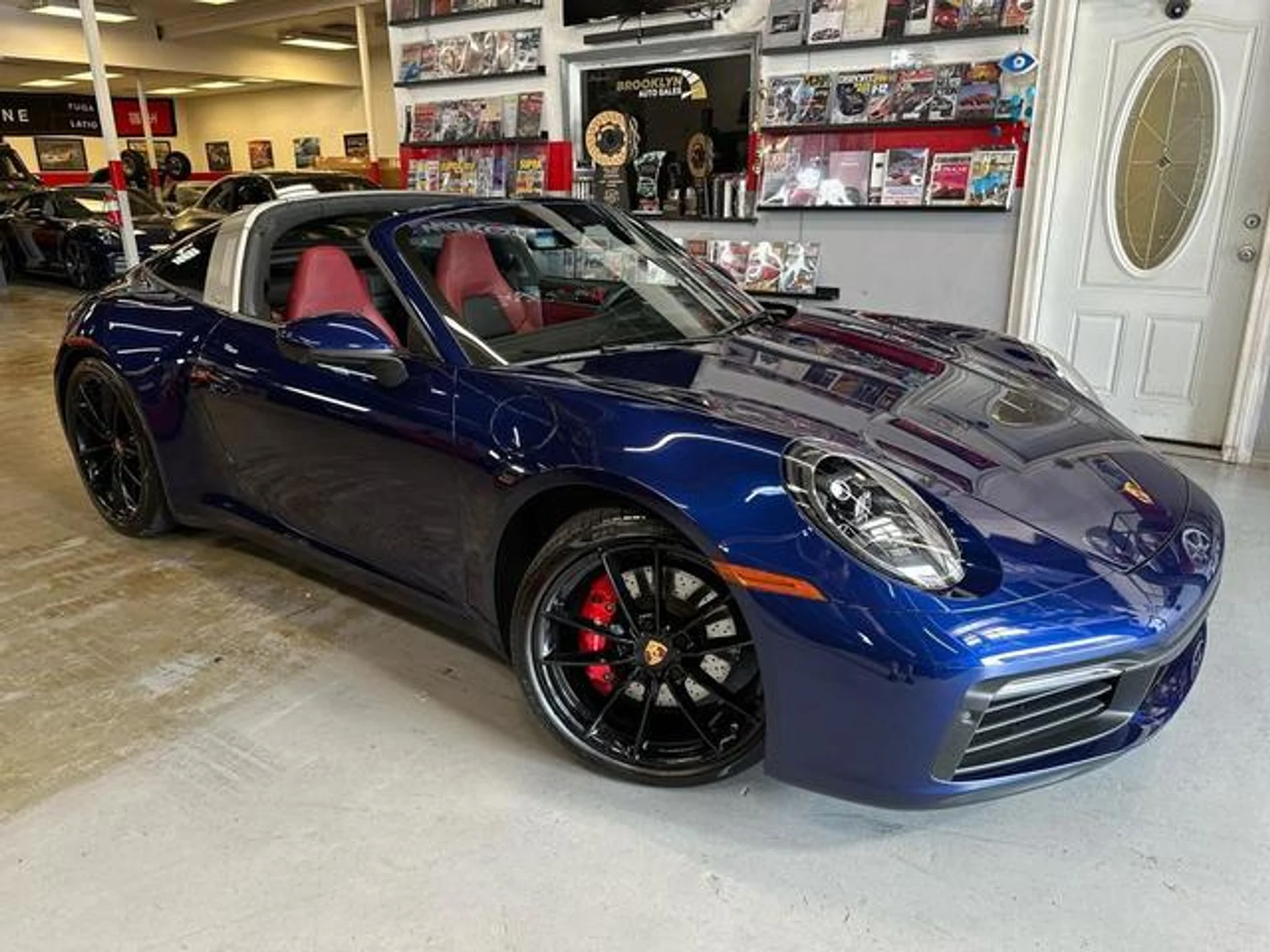 mph000_1532271377_In8_Z_Zv_Sld_OOR_0xk_R8_Sgmt_Hu_Yd_K4_ef3fe1a056