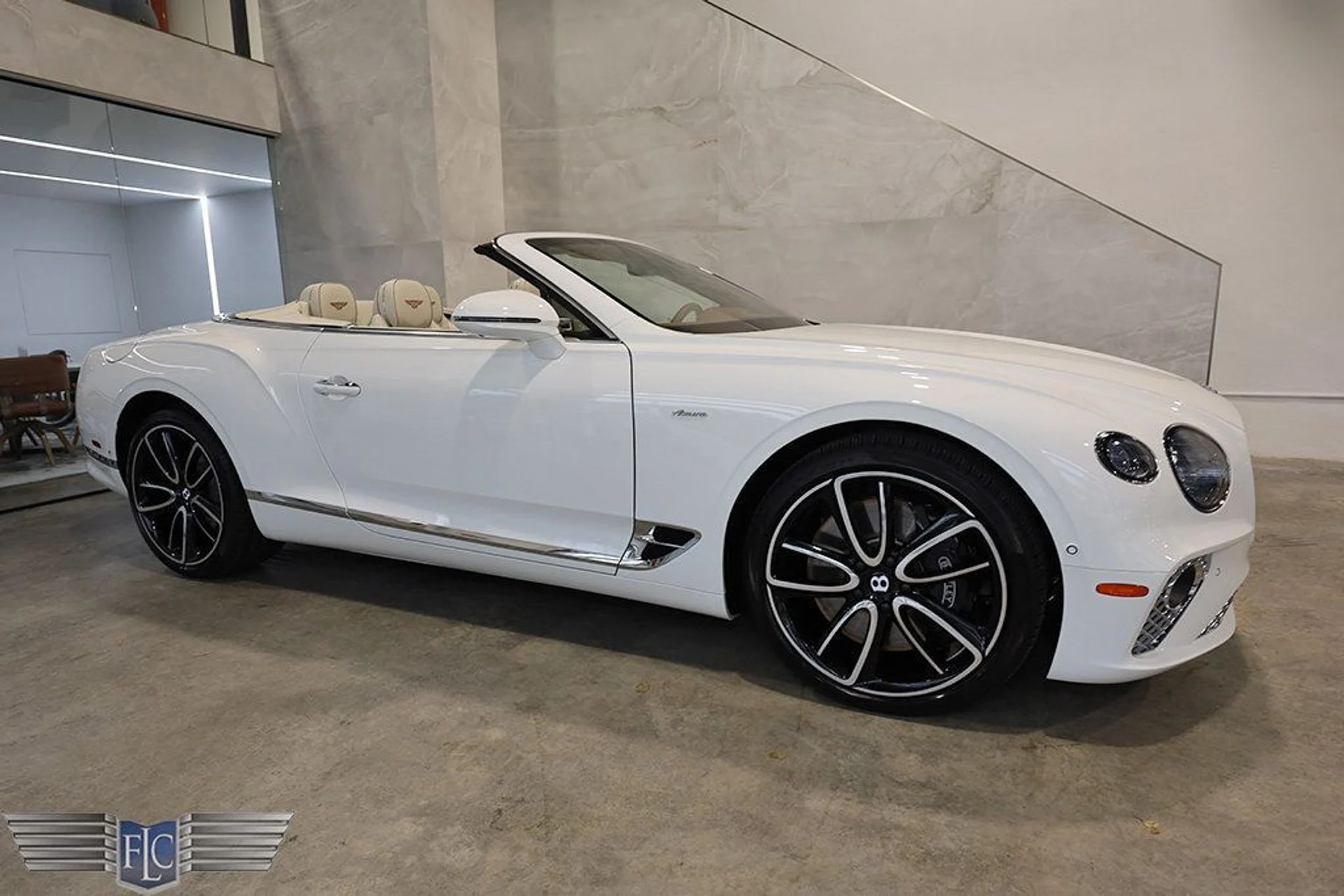 mph000_1540879600_used_2023_bentley_continental_gtazureconvertible_9689_22727335_1_1024_86b1089e85