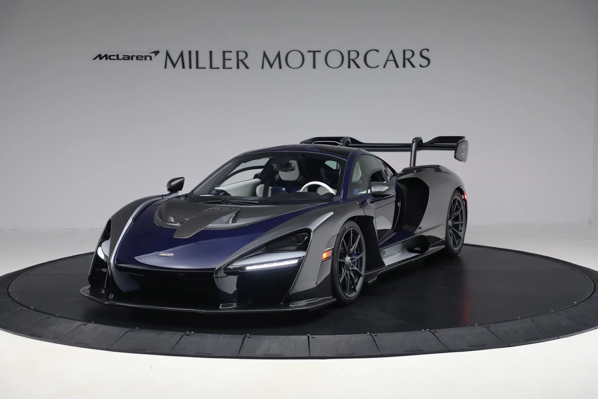 mph000_1541527030_Used_2019_Mc_Laren_Senna_0d1f0dba7f
