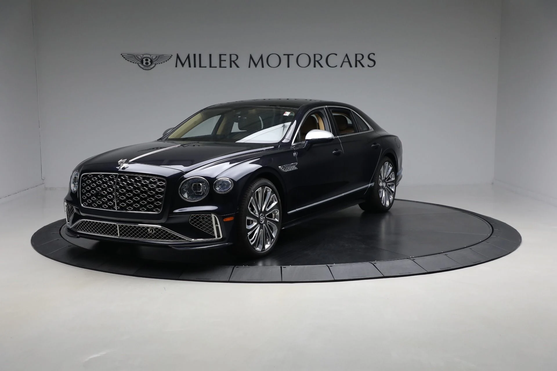 mph000_1541772426_New_2025_Bentley_Flying_Spur_Mulliner_b7071f4318