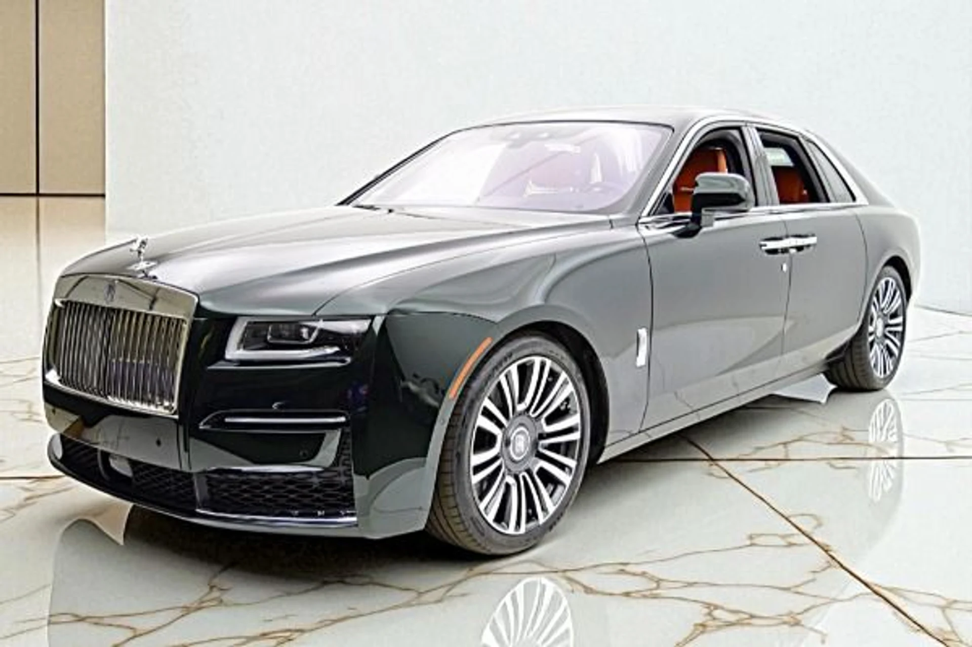 mph000_1564845941_Used_2024_Rolls_Royce_Ghost_1a51499698