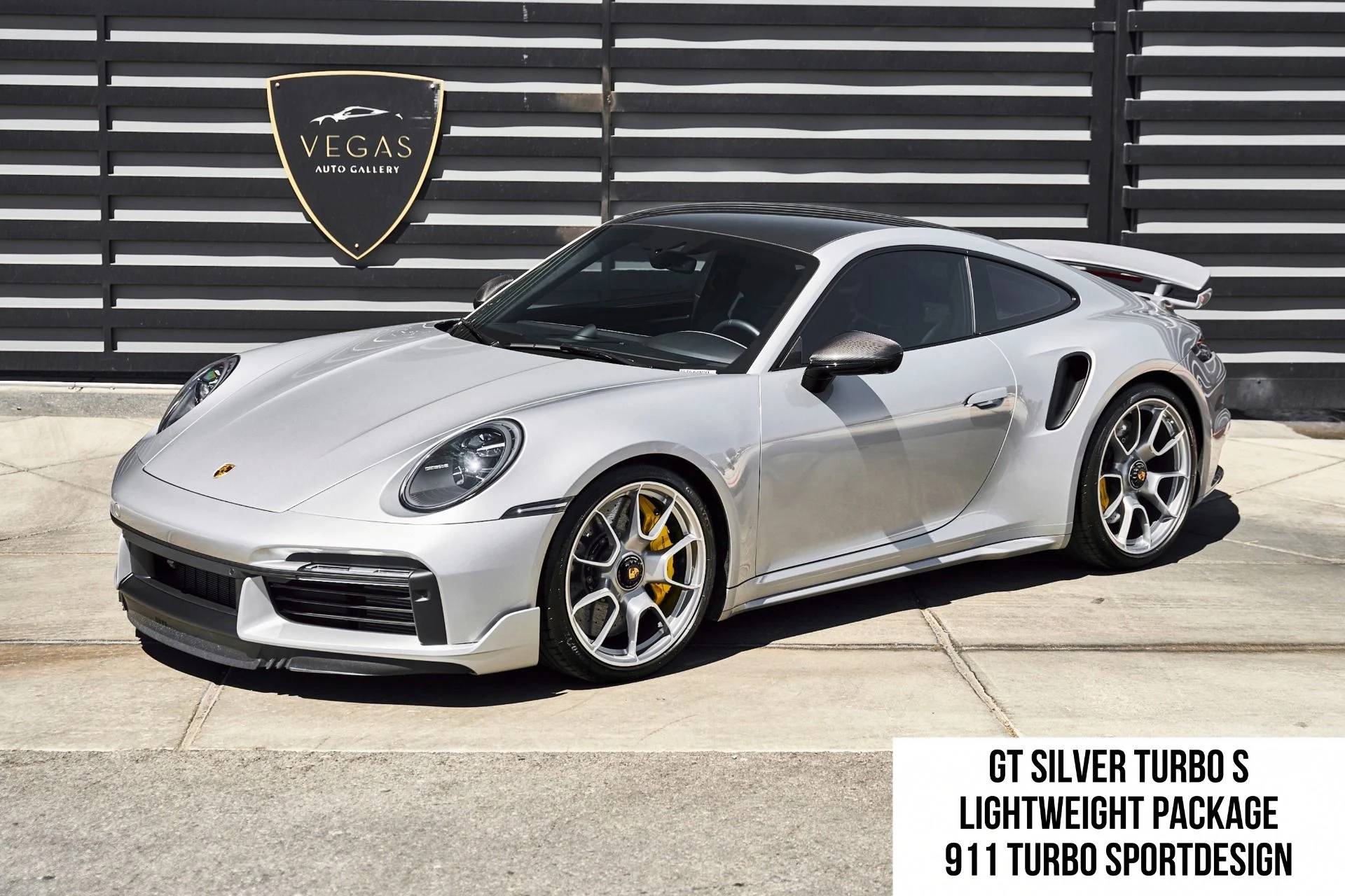 mph000_156606758_Used_2025_Porsche_911_Turbo_S_1785539109_72316a61f3