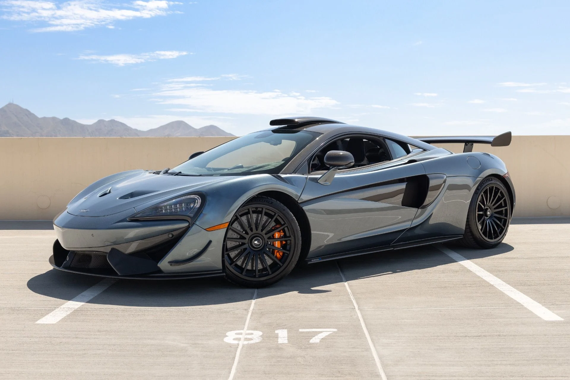 mph000_1615757343_Used_2020_Mc_Laren_620_R_1785795567_0a3cfac571