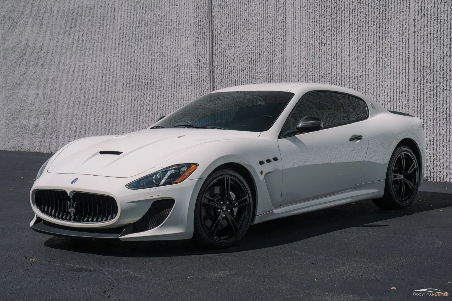 mph000_1628789739_Used_2014_Maserati_Gran_Turismo_MC_w_Aerodynamic_Carbon_Pack_Interior_Carbon_Pack_1755877560_fb49c28964
