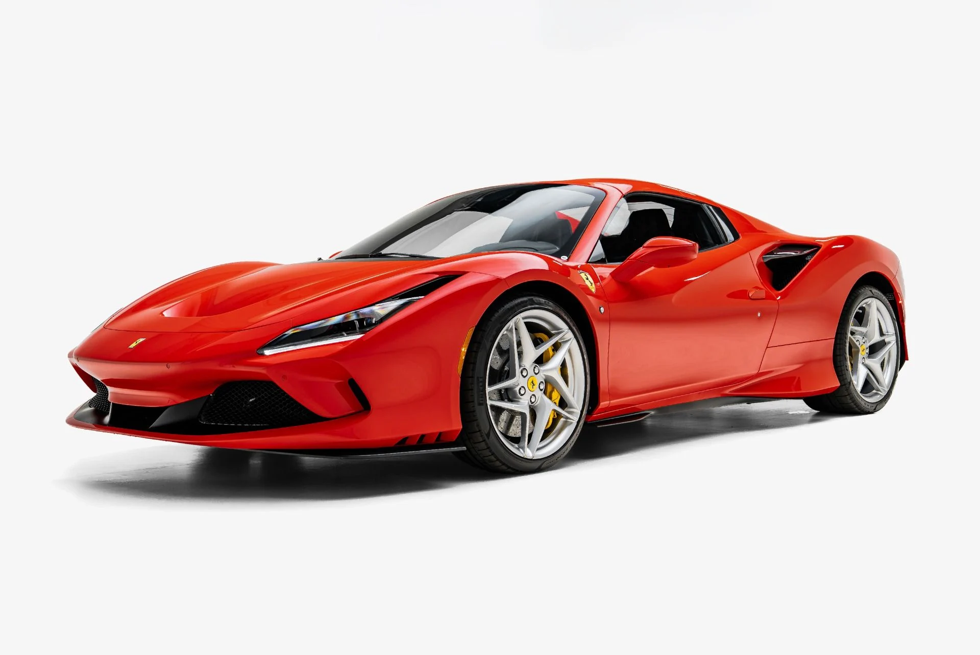 mph000_163884420_Used_2022_Ferrari_F8_Spider_1785267031_8410840ecb