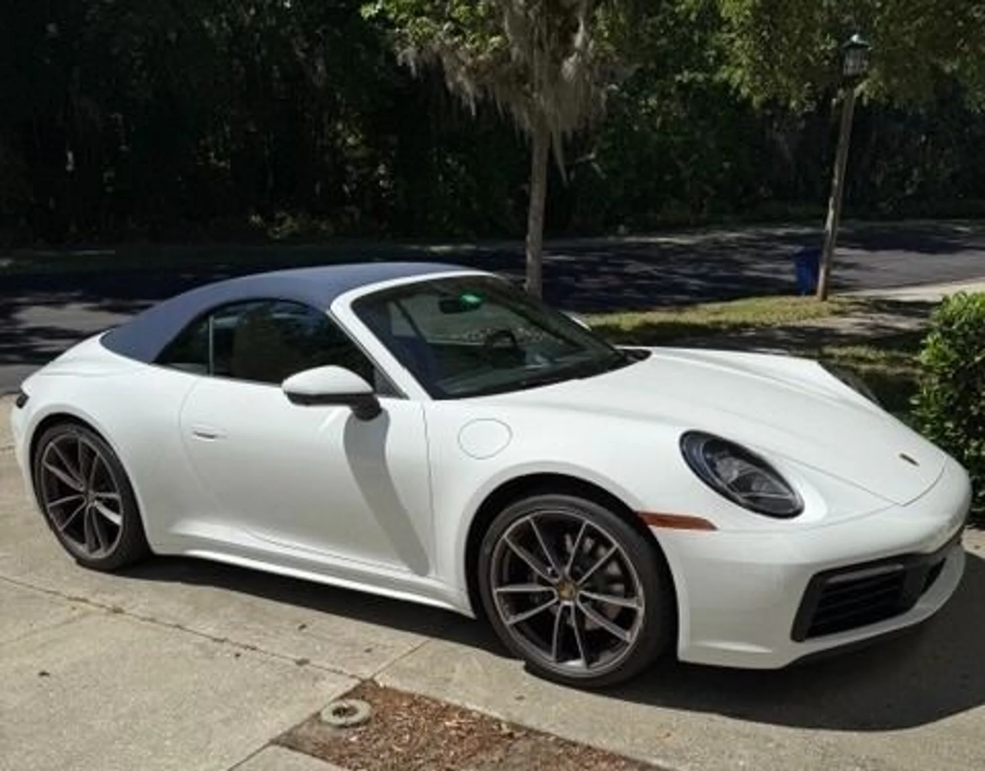 mph000_1653338632_Used_2022_Porsche_911_Carrera_1767118241_0f851a4906