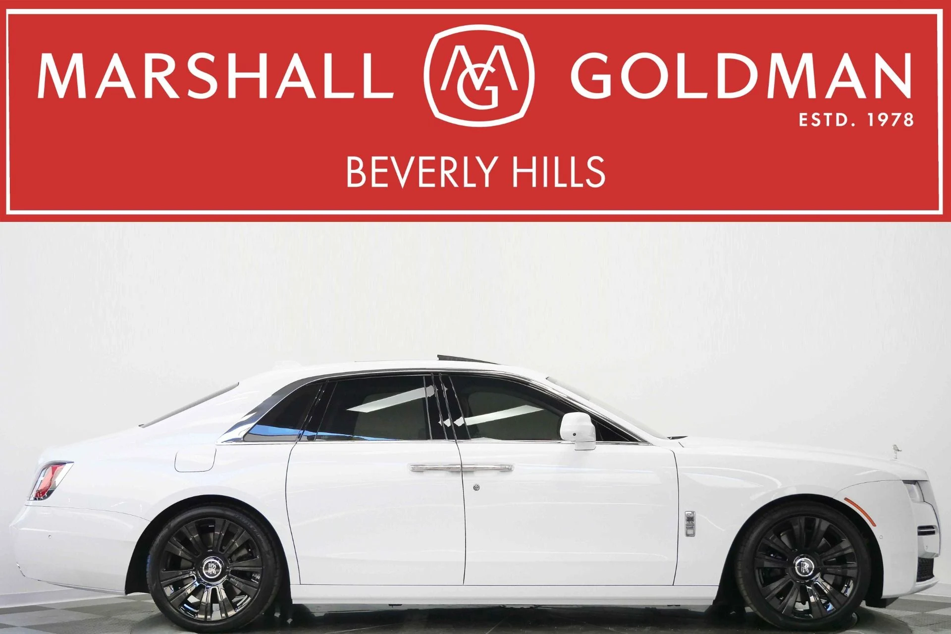 mph000_16674423_Used_2022_Rolls_Royce_Ghost_Low_Miles_The_Ghost_Package_Bespoke_Audio_1780333071_fa9e2bad3d