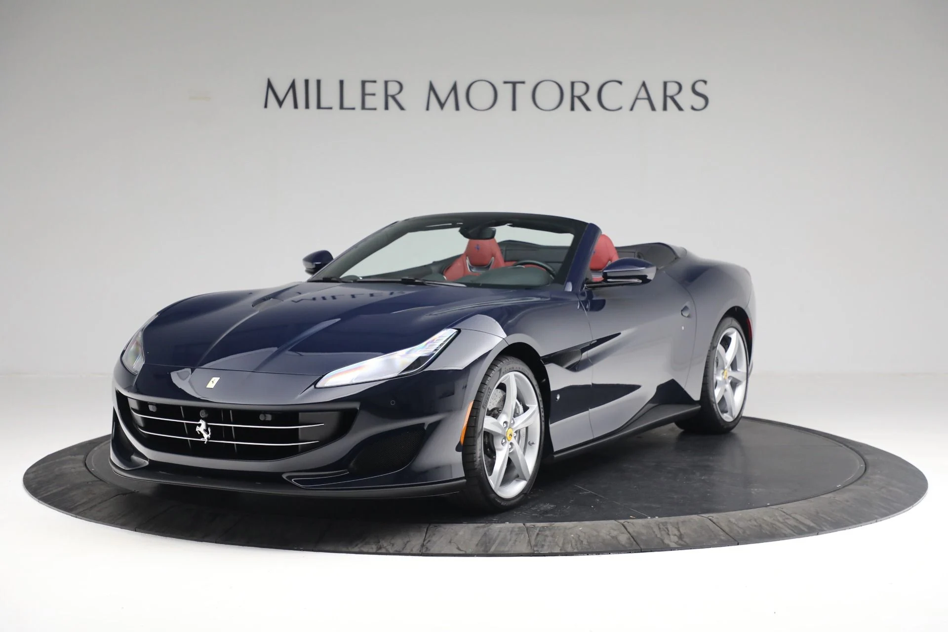 mph000_1674260459_Used_2019_Ferrari_Portofino_2e9f1653db