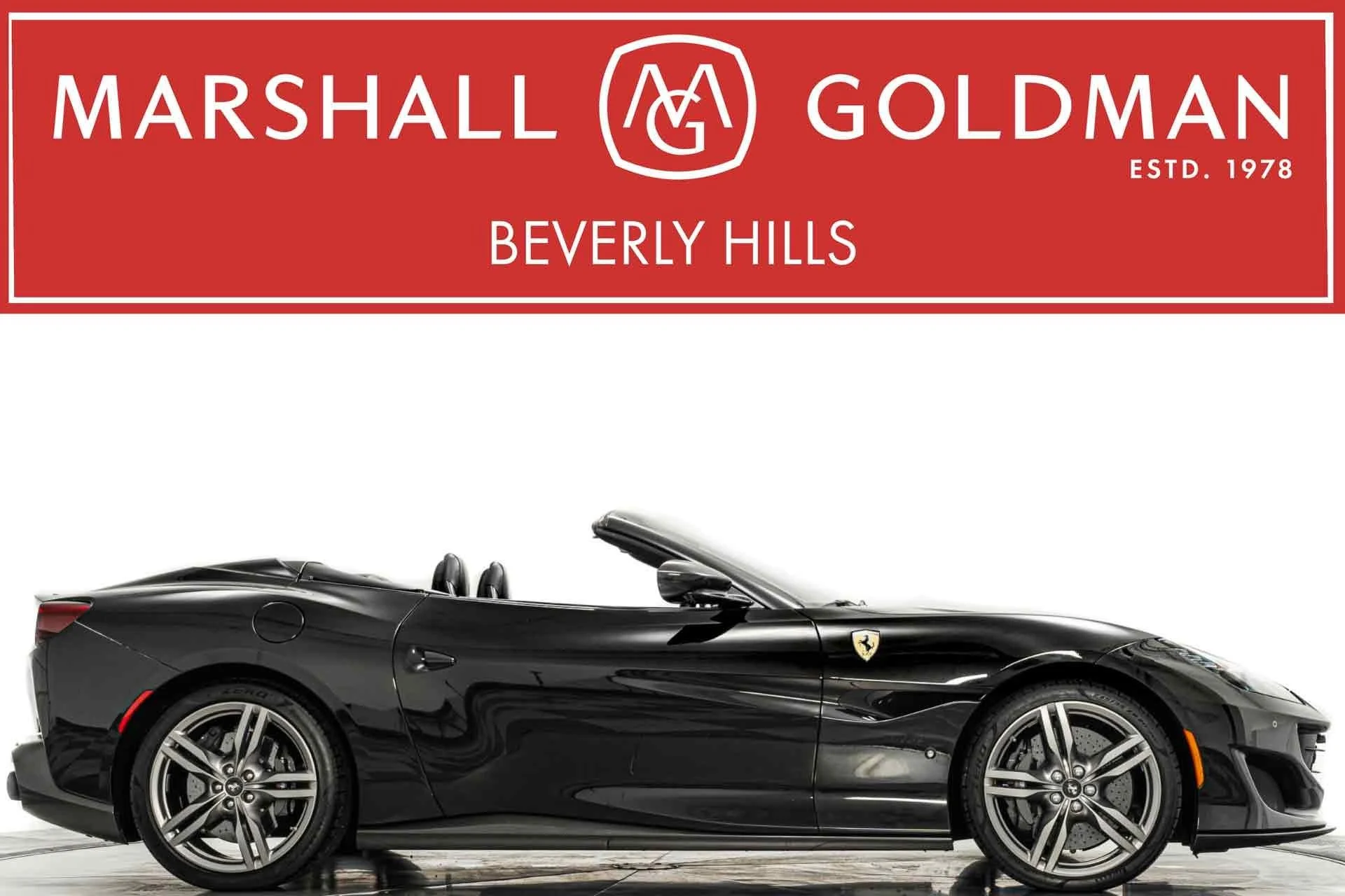 mph000_171174976_Used_2020_Ferrari_Portofino_Lots_of_Interior_Carbon_Square_Quilting_Magneride_Suspension_1765827178_1e1b4e617f