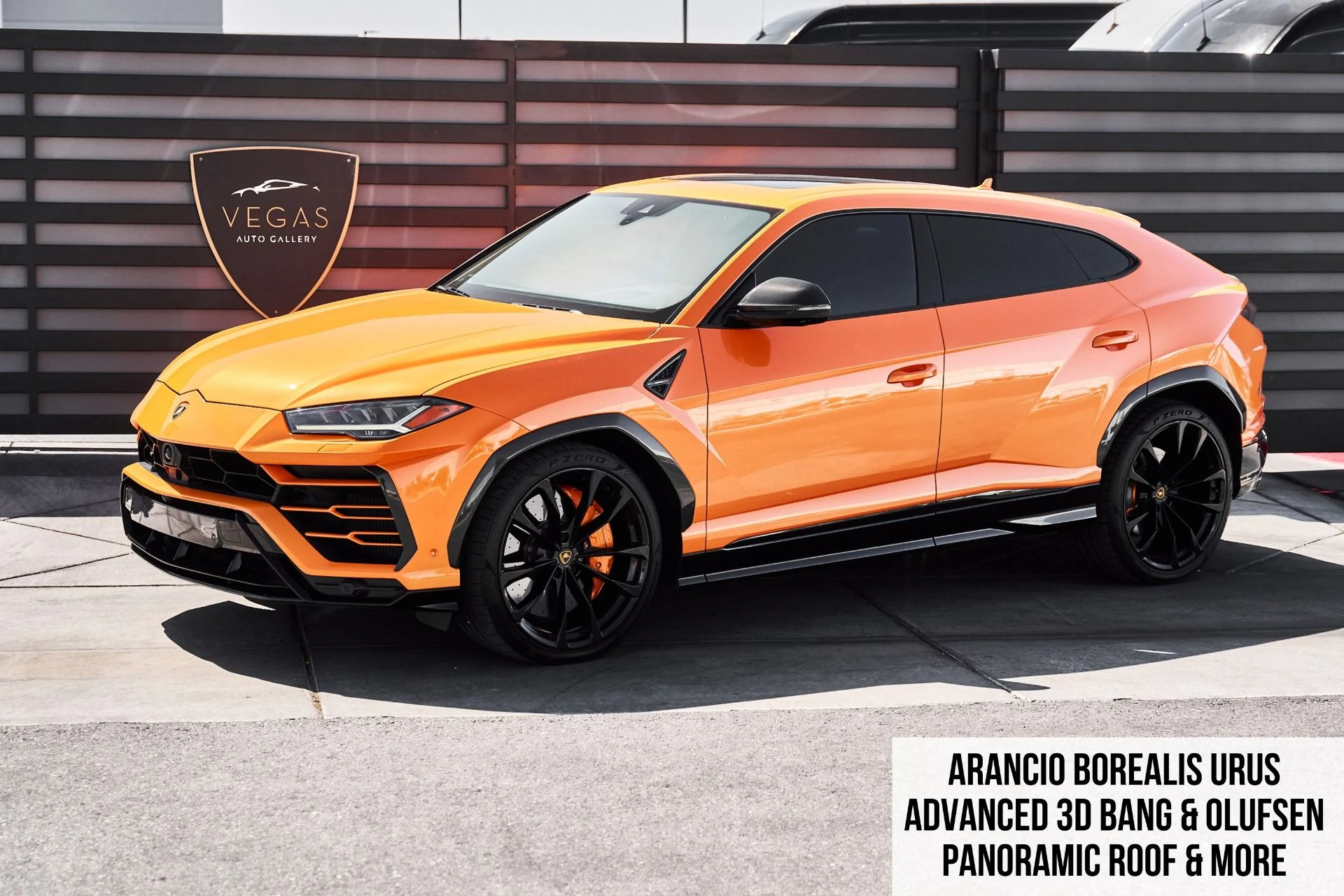 mph000_1714014217_Used_2022_Lamborghini_Urus_1778204371_2e3435c028