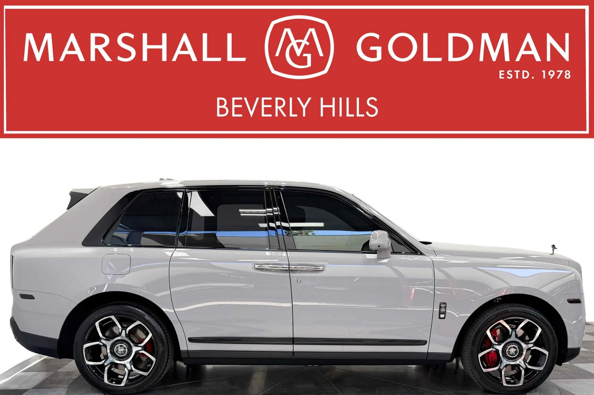 mph000_172508448_Used_2024_Rolls_Royce_Cullinan_Black_Badge_Immersive_Rear_Seating_Rear_Theatre_Configuration_1782147217_596f1b53ec