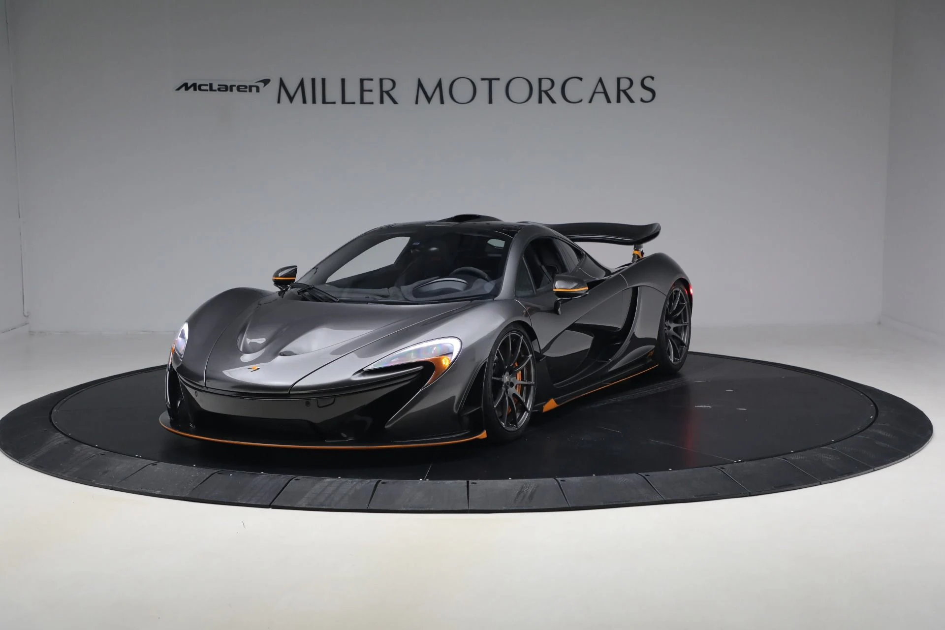 mph000_1756129543_Used_2014_Mc_Laren_P1_3b69540417