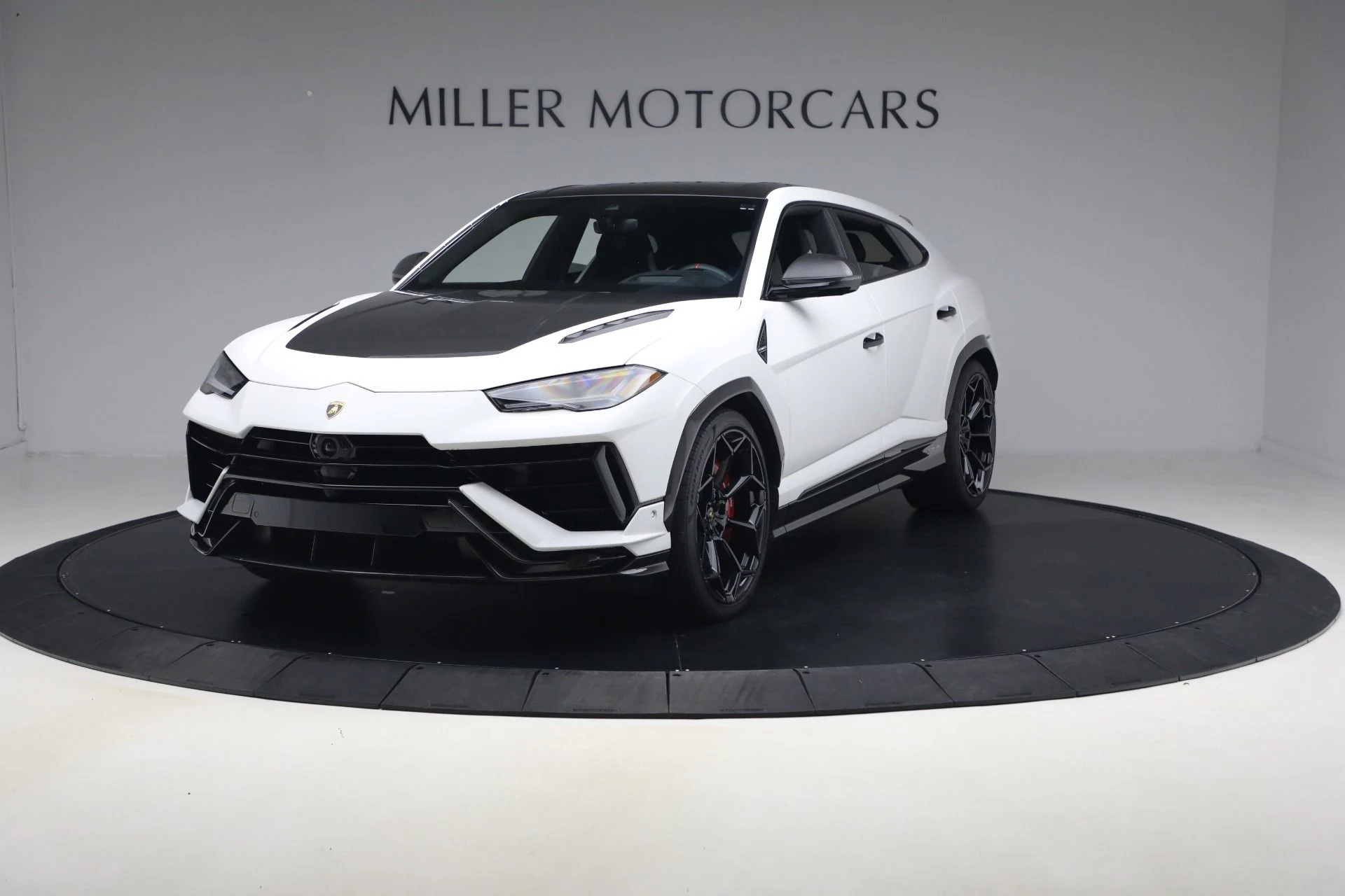 mph000_1761014402_Used_2024_Lamborghini_Urus_Performante_1775061171_8dd97b8e78
