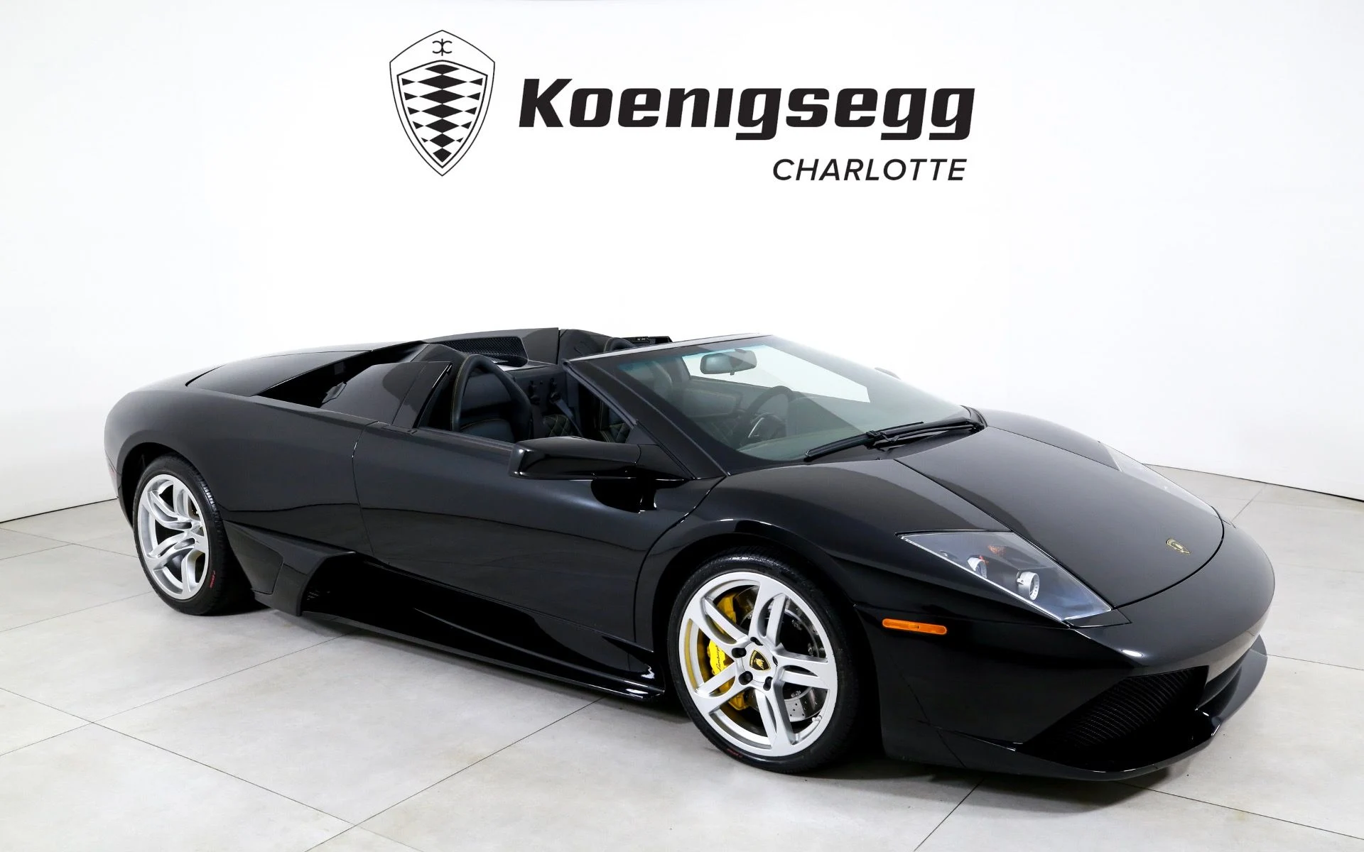 mph000_1761449381_Used_2007_Lamborghini_Murcielago_LP_640_1760983680_ce23879c86