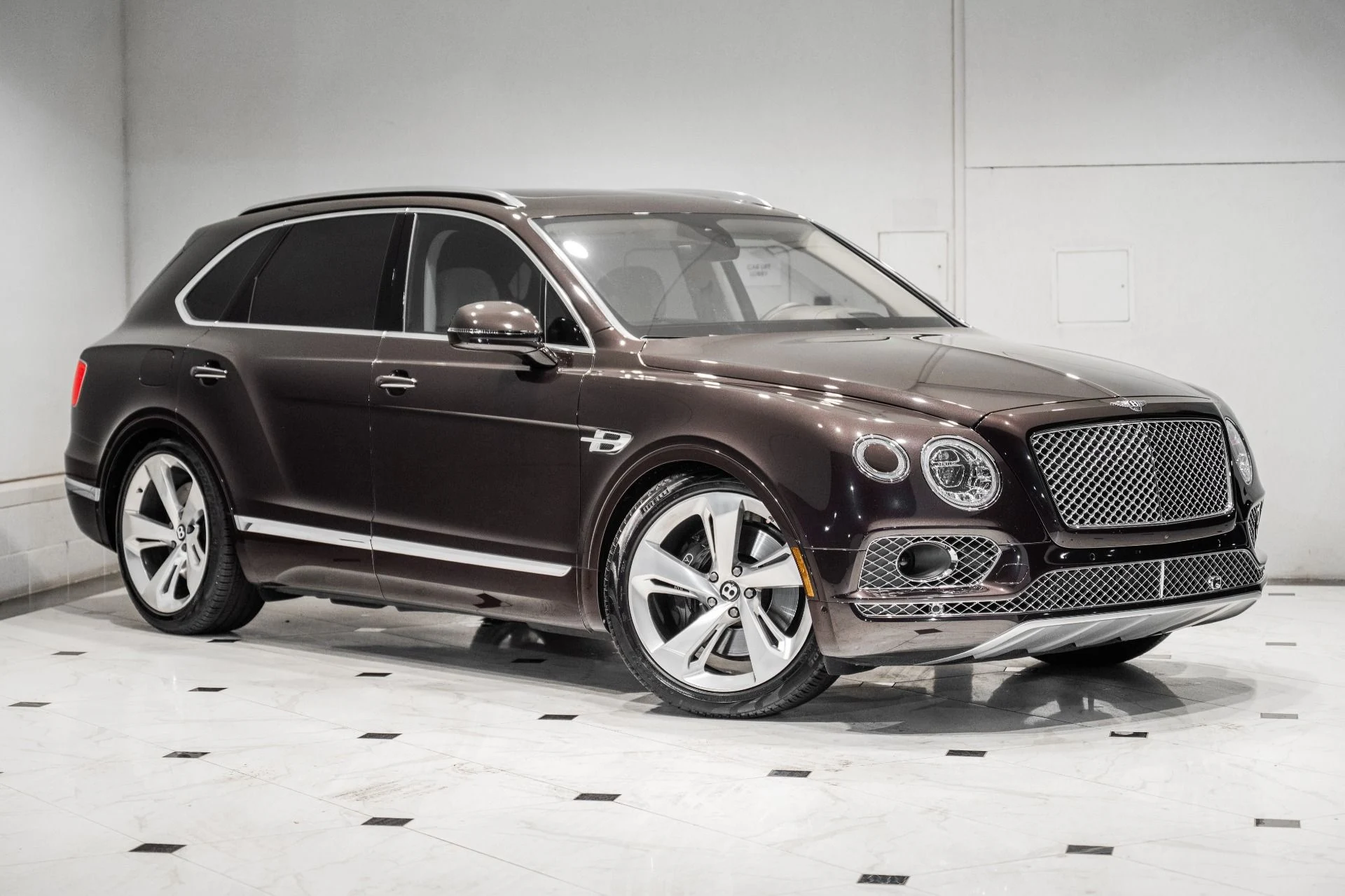 mph000_177189663_Used_2017_Bentley_Bentayga_W12_1791217480_1f53032333