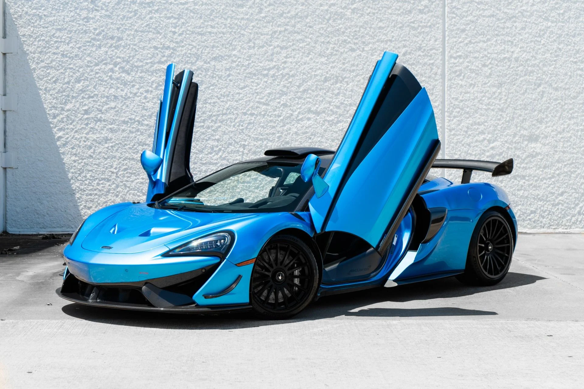 mph000_1782960614_Used_2020_Mc_Laren_620_R_1787598214_b368b0a9c0