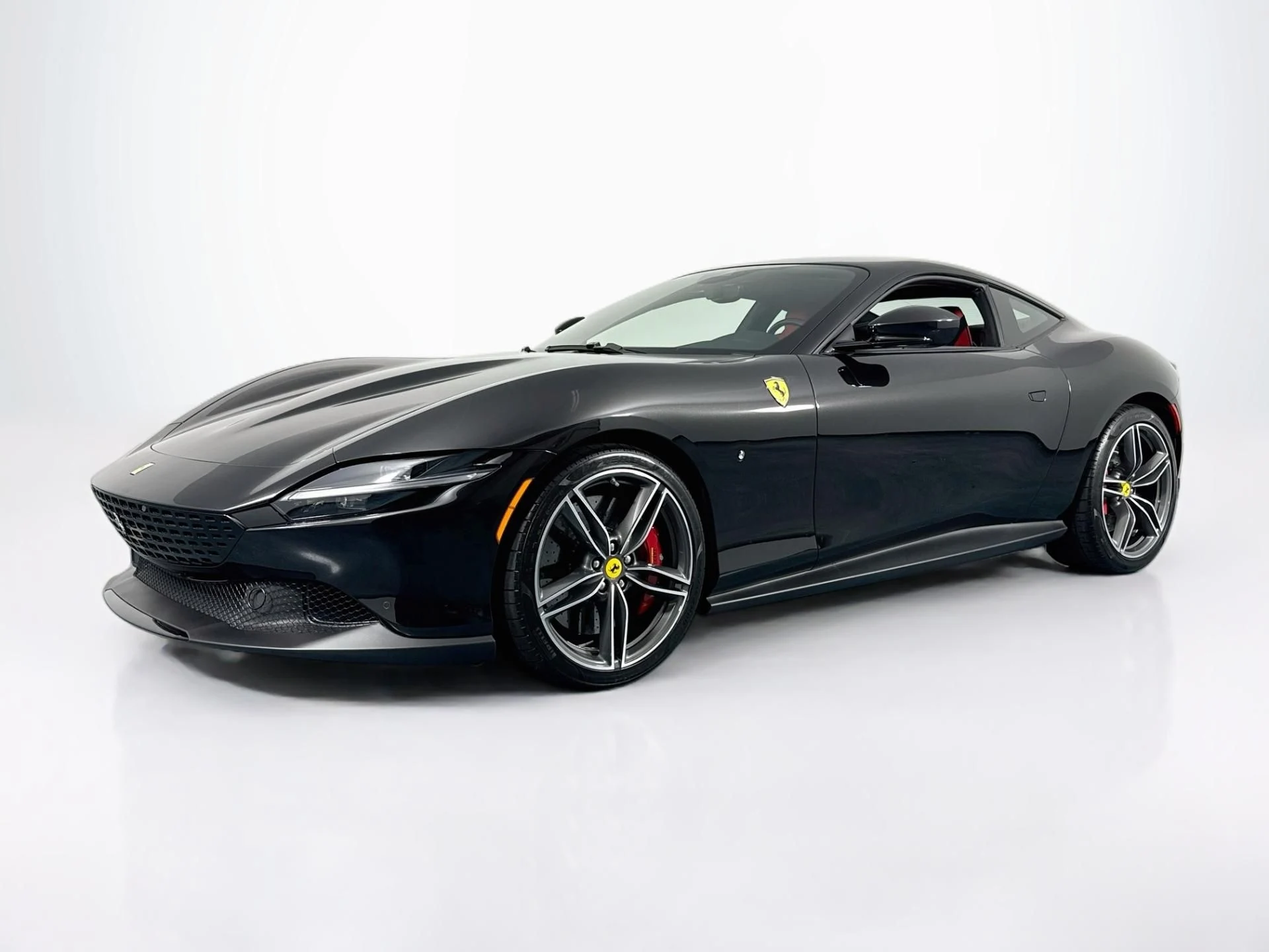 mph000_1798480034_Used_2022_Ferrari_Roma_1785965287_70464ba9b4