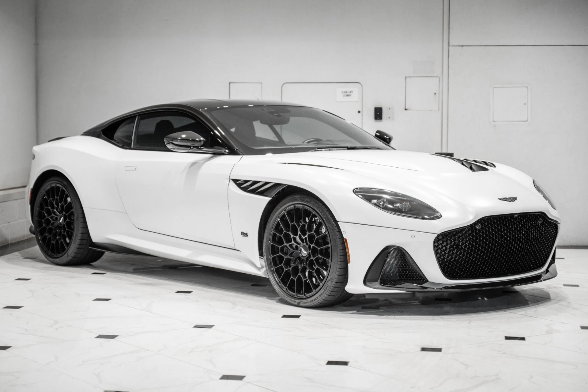 mph000_1803549911_Used_2023_Aston_Martin_DBS_770_Ultimate_1778011376_34ee04c37a