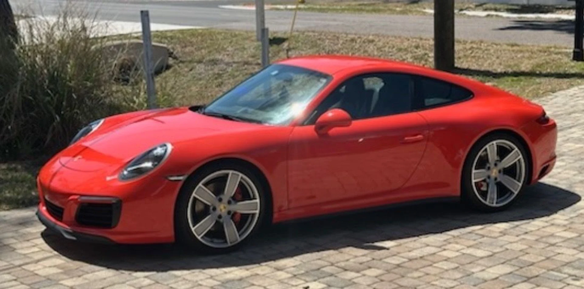 mph000_1821209757_Used_2019_Porsche_911_Carrera_4_S_1755020482_bc482675cb